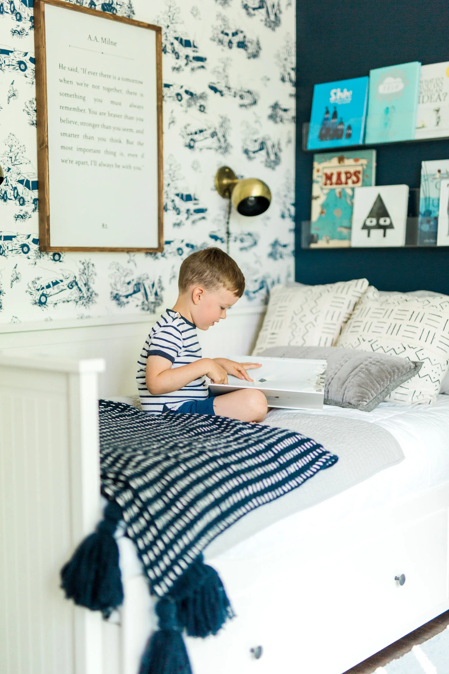 DanielleGirouxPhotography_KarenSpelliscy_InteriorLifestyleSession2482.jpg