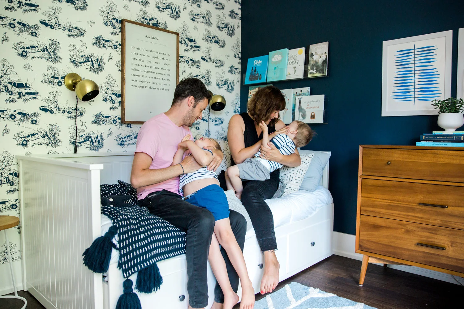 DanielleGirouxPhotography_KarenSpelliscy_InteriorLifestyleSession2621.jpg