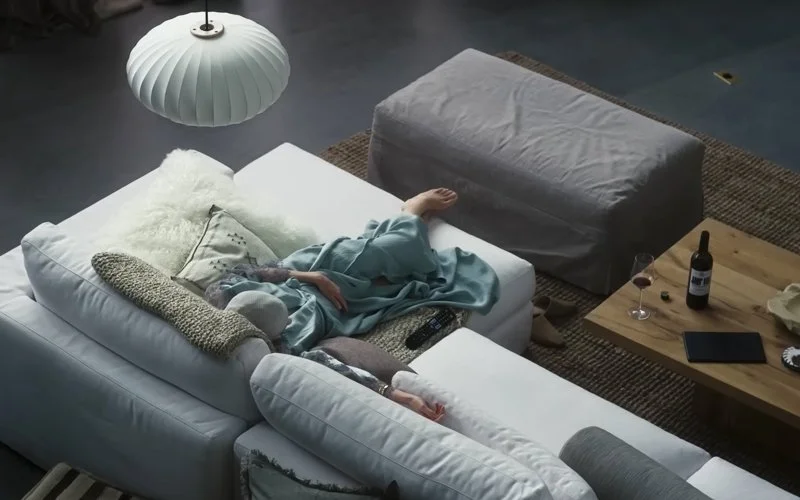 GOODNIGHT-mommy-living-room-wide.jpg