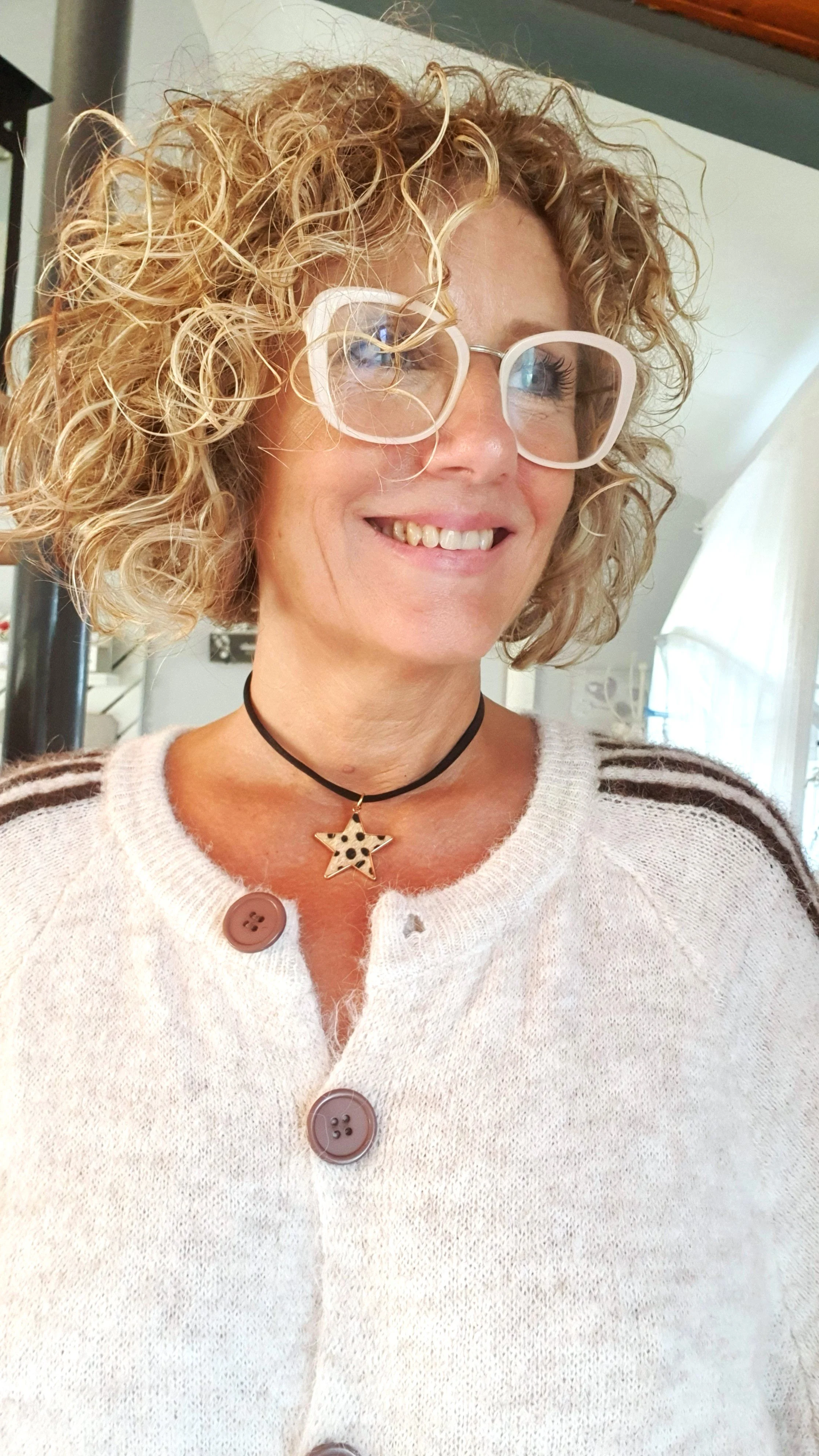 Collar Kenia negro