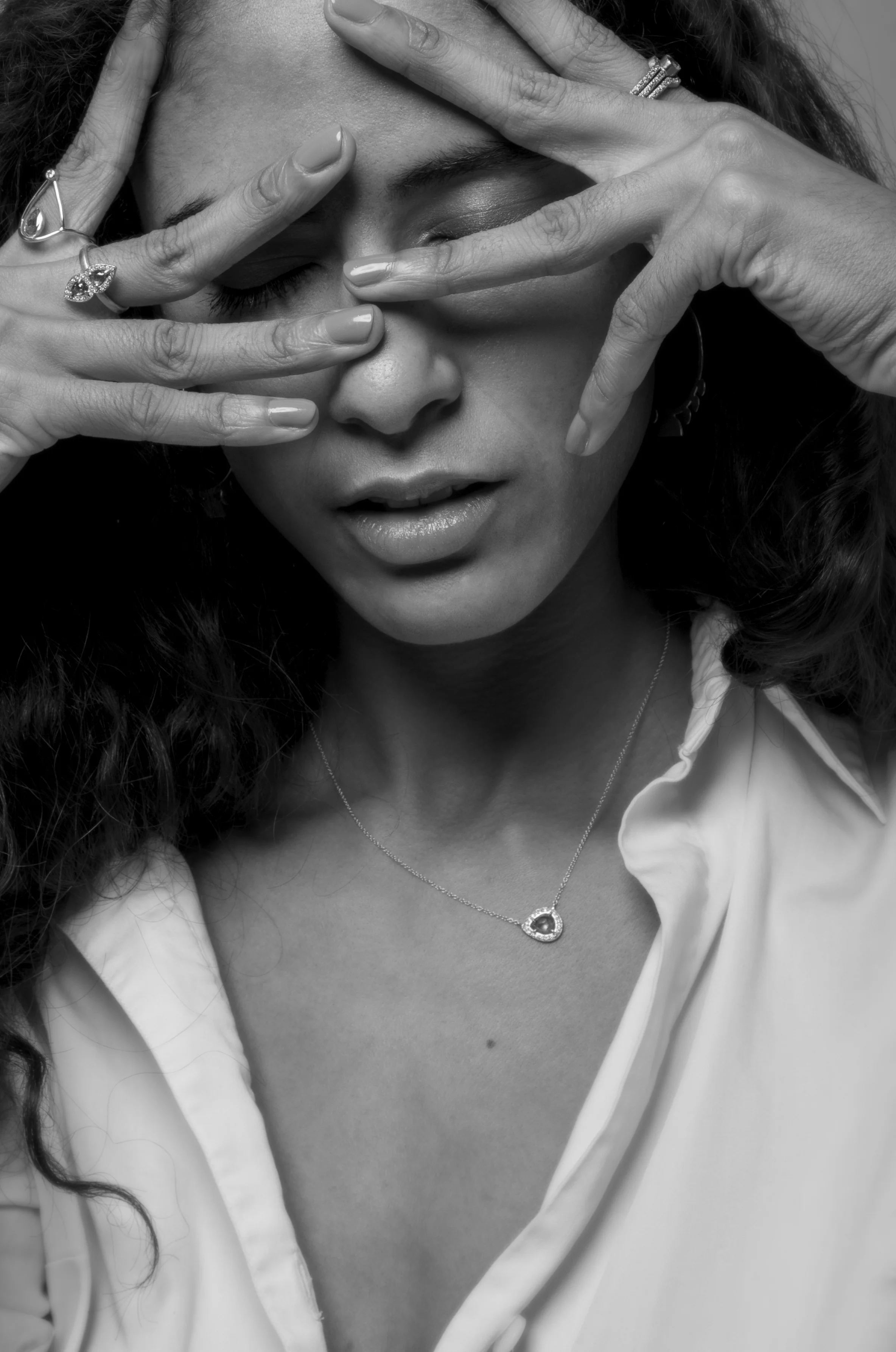 983A7165croppedbw.jpg