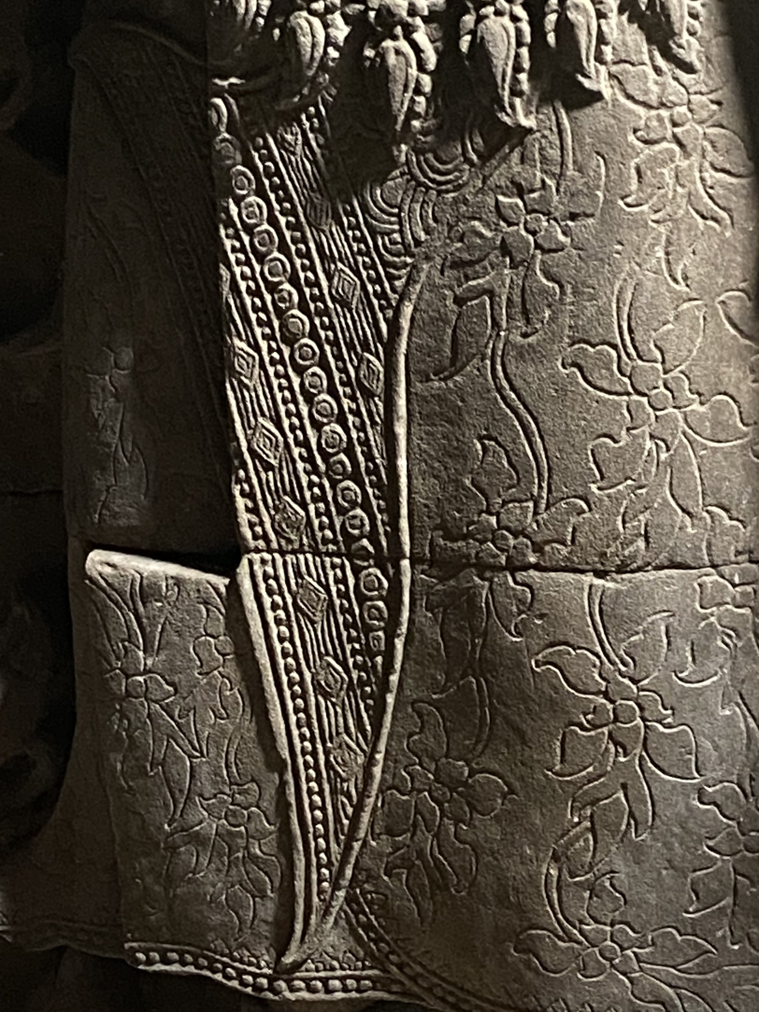 Srey 1st article photo 10 uncropped.jpeg