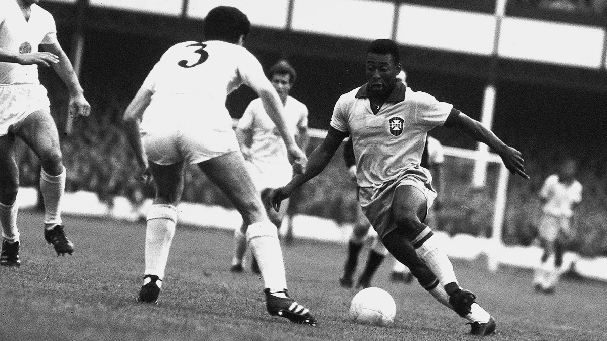 “In futsal you need to think quick and play quick so it’s easier for you when you move to normal football” — Pele