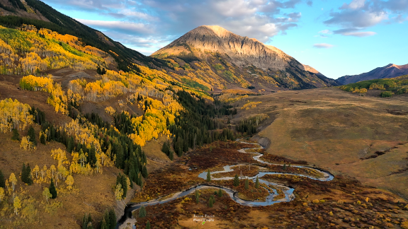 East River foreground with Gothic Mountain background