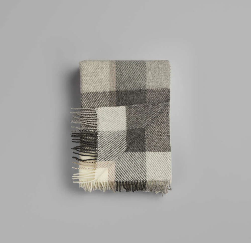 MYRULL_THROW_NATURAL_46001_d4e4e04a52bfbdbeab5ba4d2cf1d1390.jpg