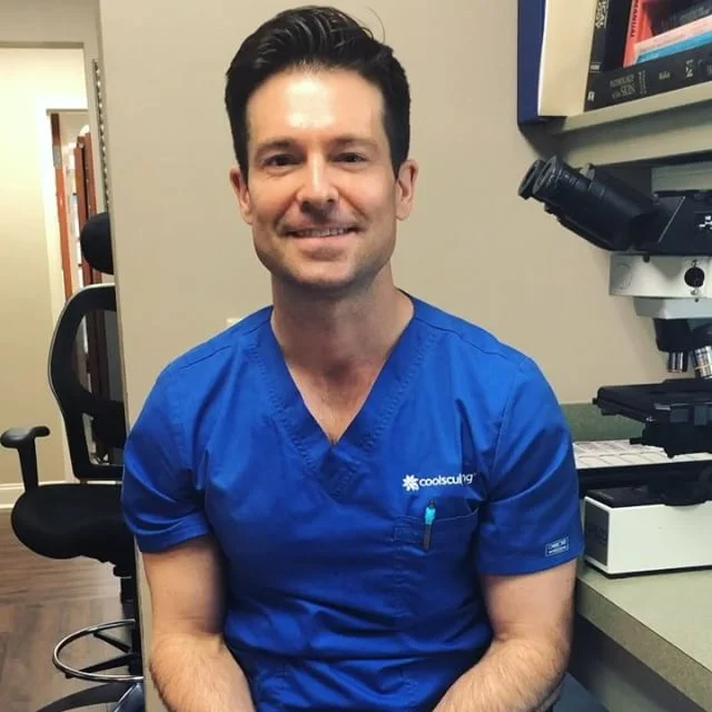 Talking about my 2 favorite skin care products that will protect you from skin cancer and all those unwanted fine lines and wrinkles. Always wear your sunblock! (Swipe left for second part of video).
.
Head to @germaindermatology for more info.
.
#dr