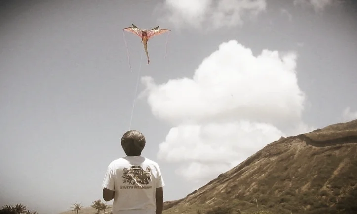 erinflyingkite.jpg