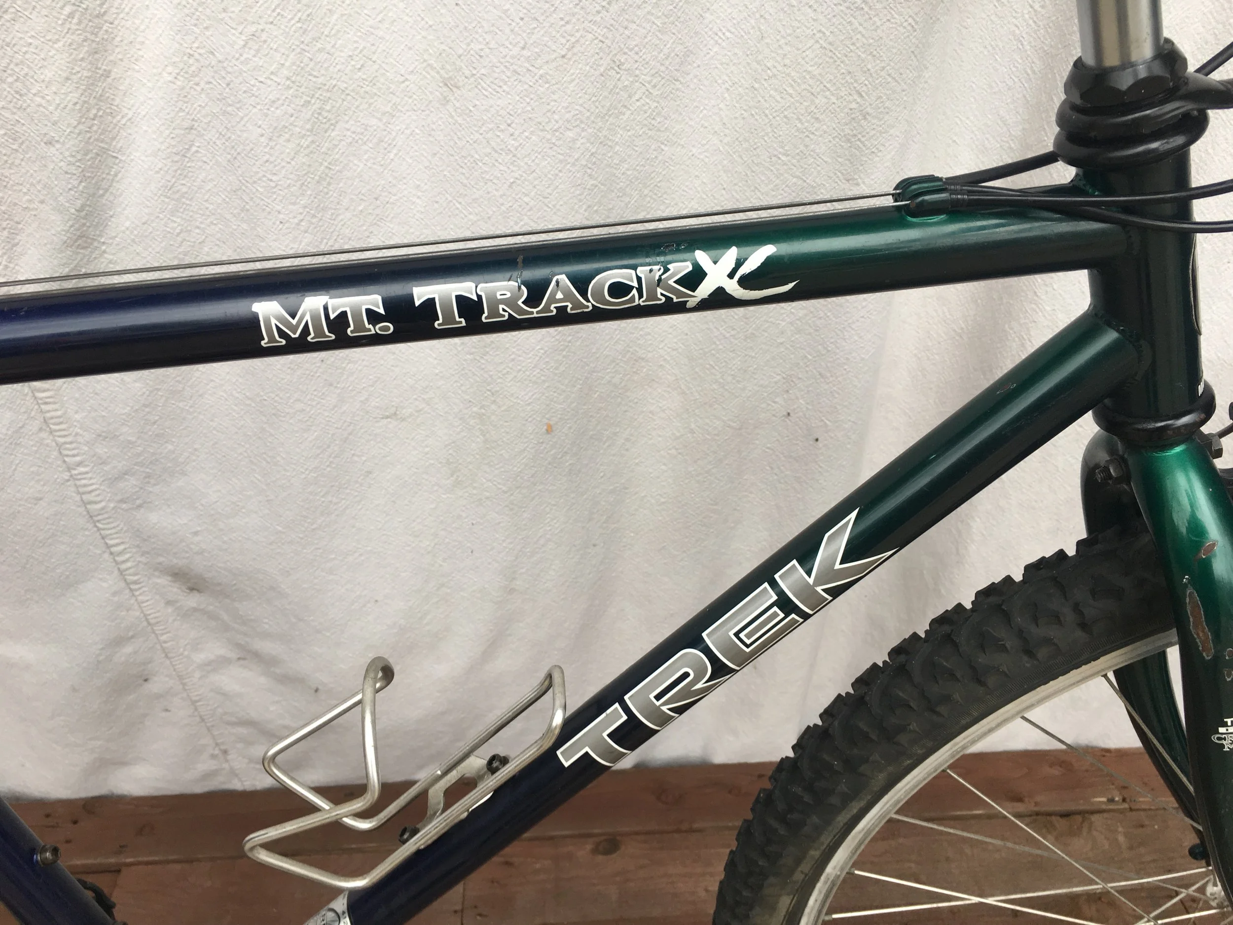 trek 830 mountain track xc