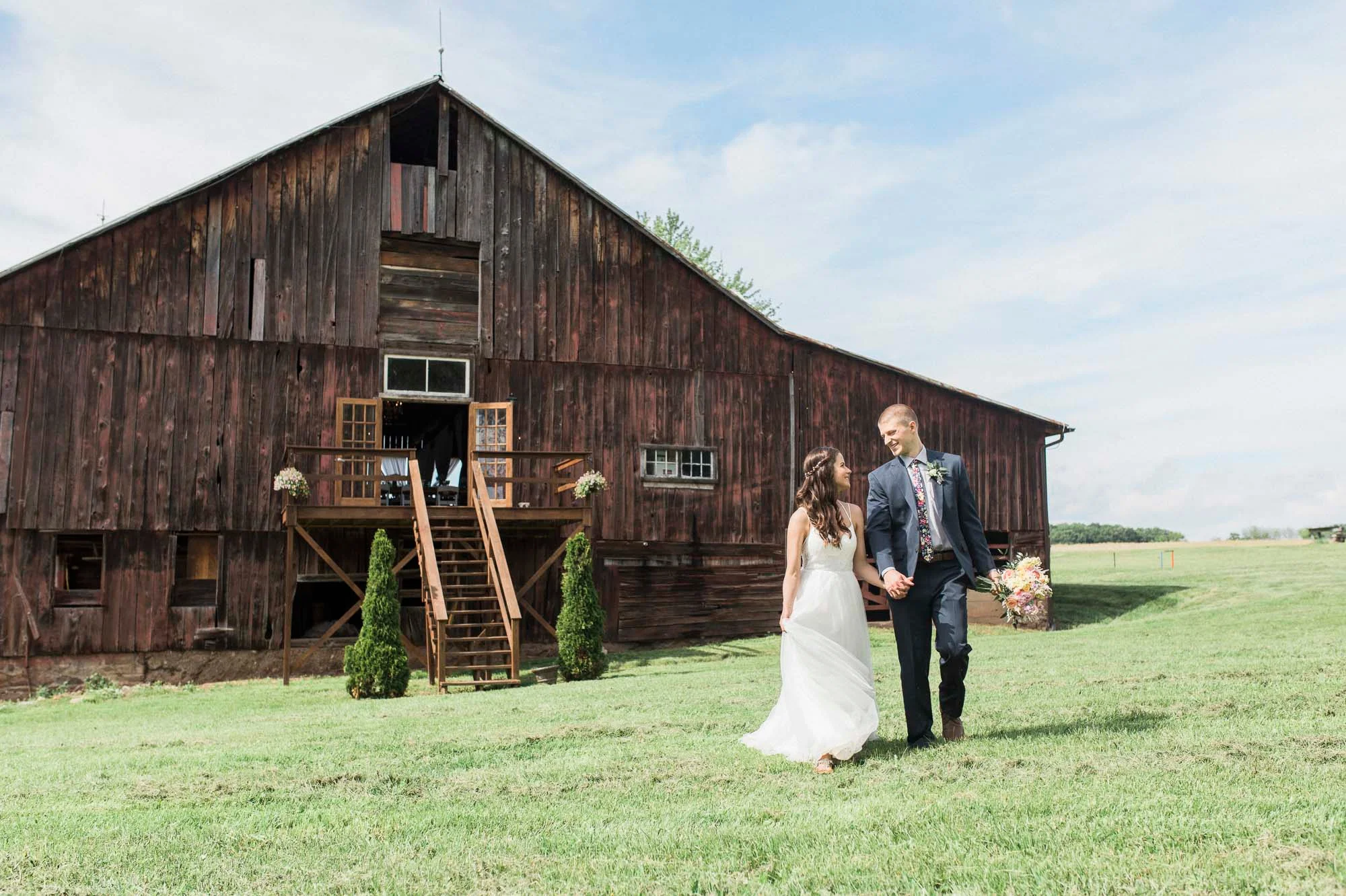 barn-at-hidden-acres-bloomsburg-film-elegant-wedding