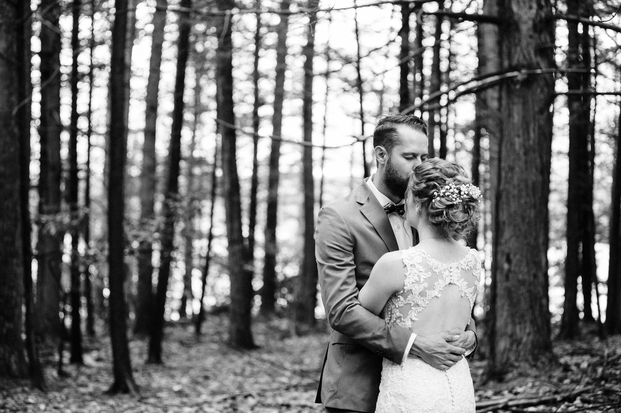 lacawac-sanctuary-wedding-lake-wallenpaupack-9096.jpg
