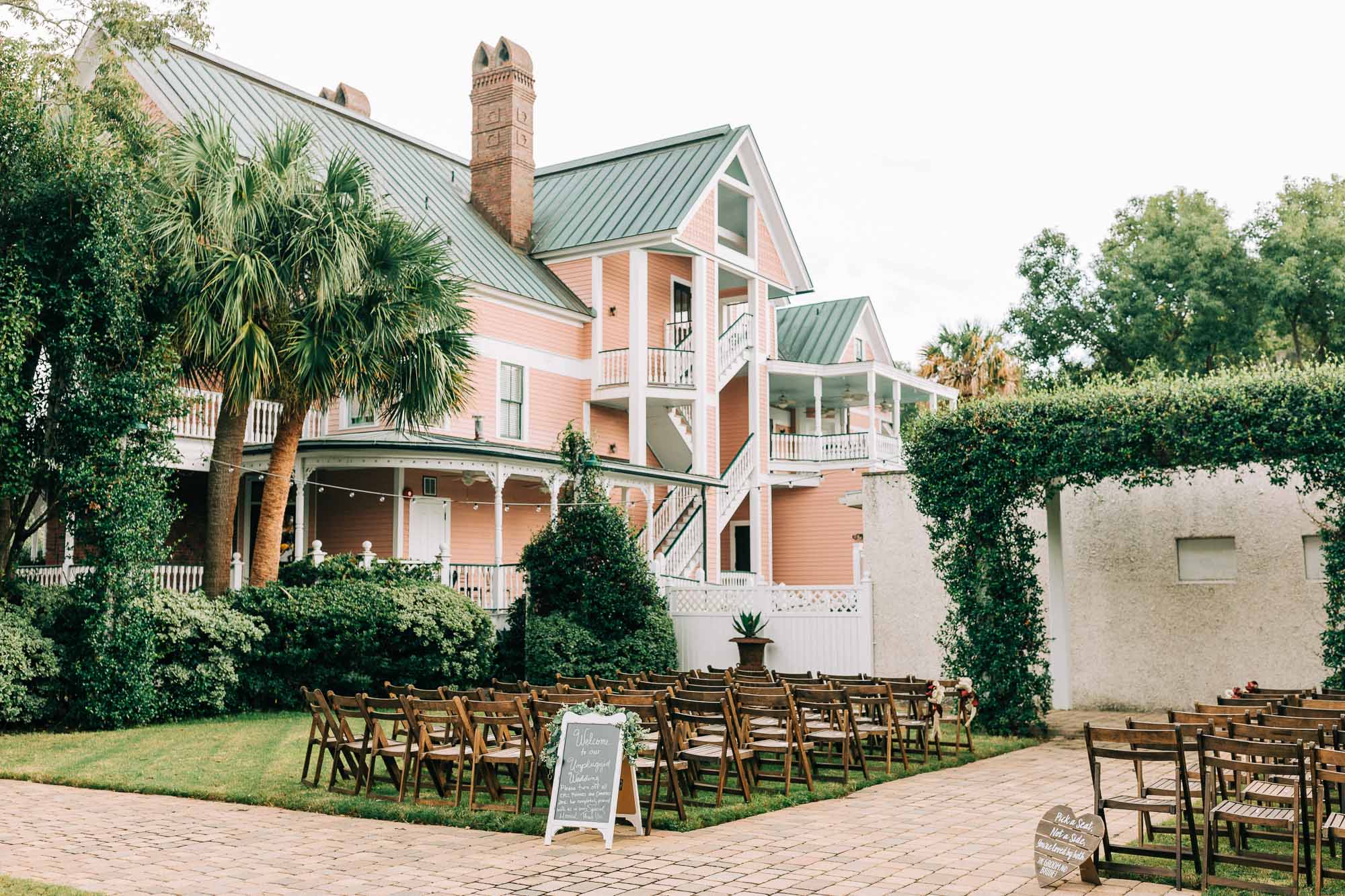 beaufort-inn-wedding-0731.jpg
