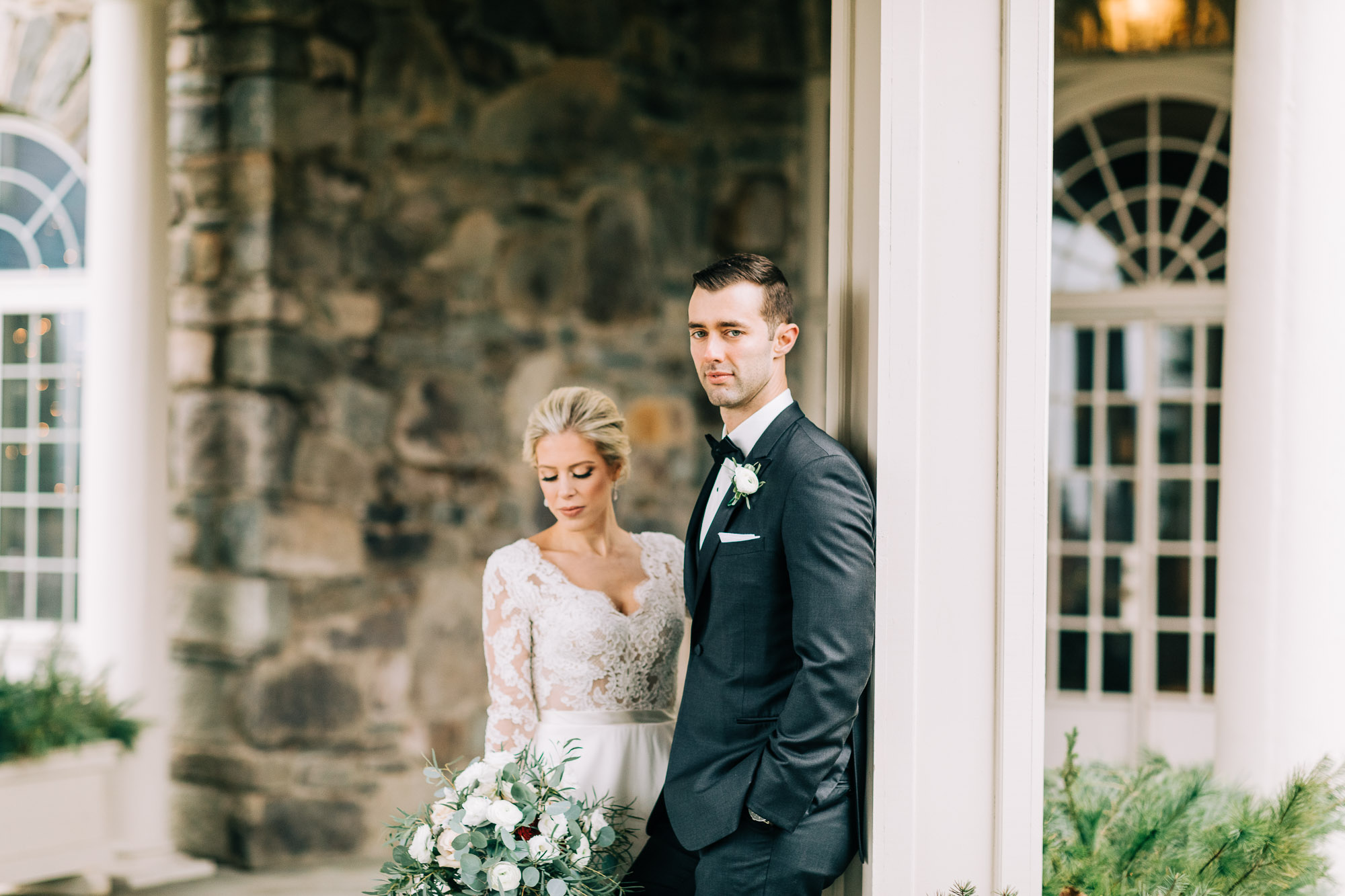 skytop-lodge-pocono-winter-wedding-8454.jpg