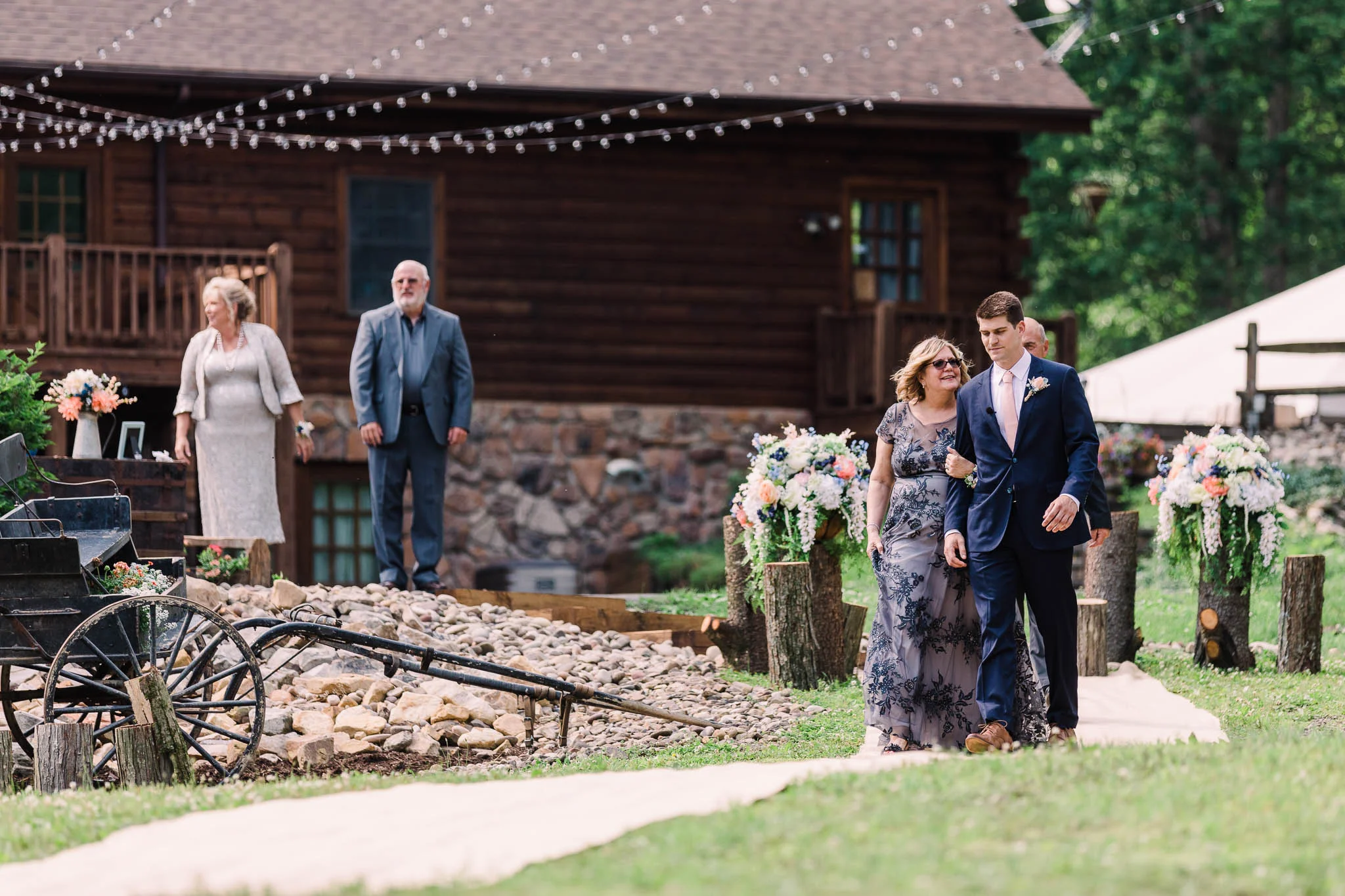 June-backyard-wedding-2786.jpg