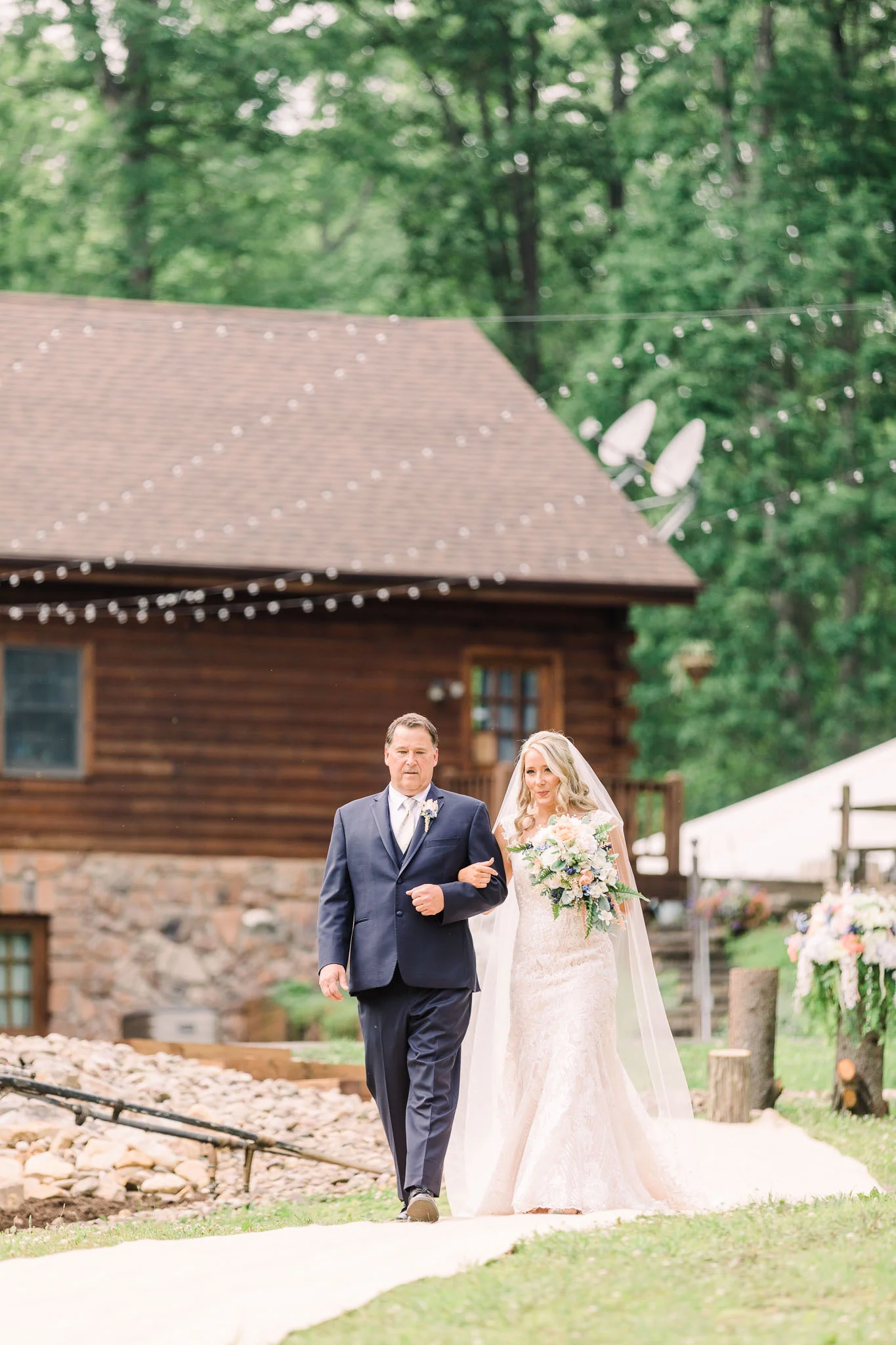 June-backyard-wedding-2898.jpg