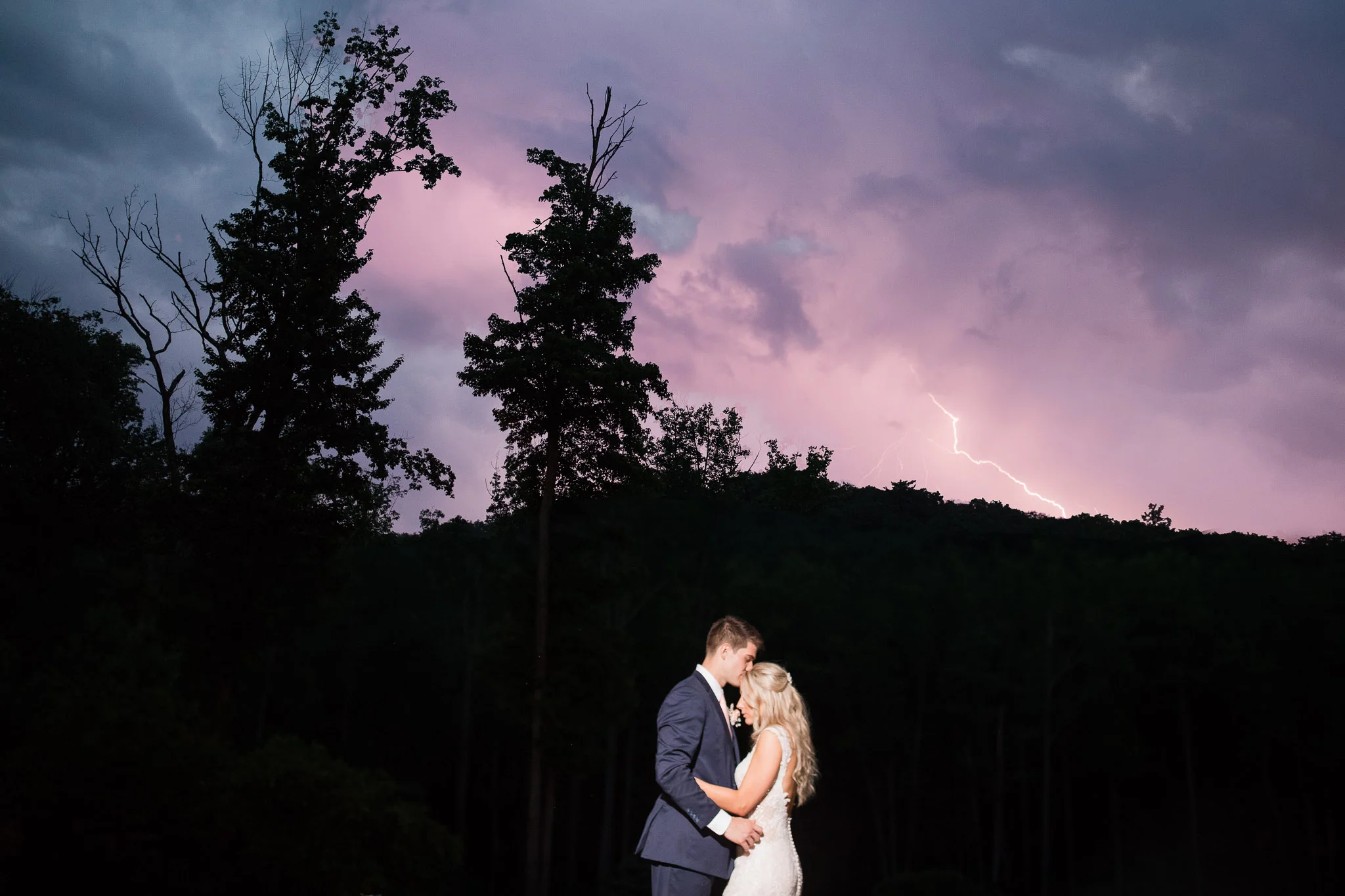 June-backyard-wedding-9223.jpg