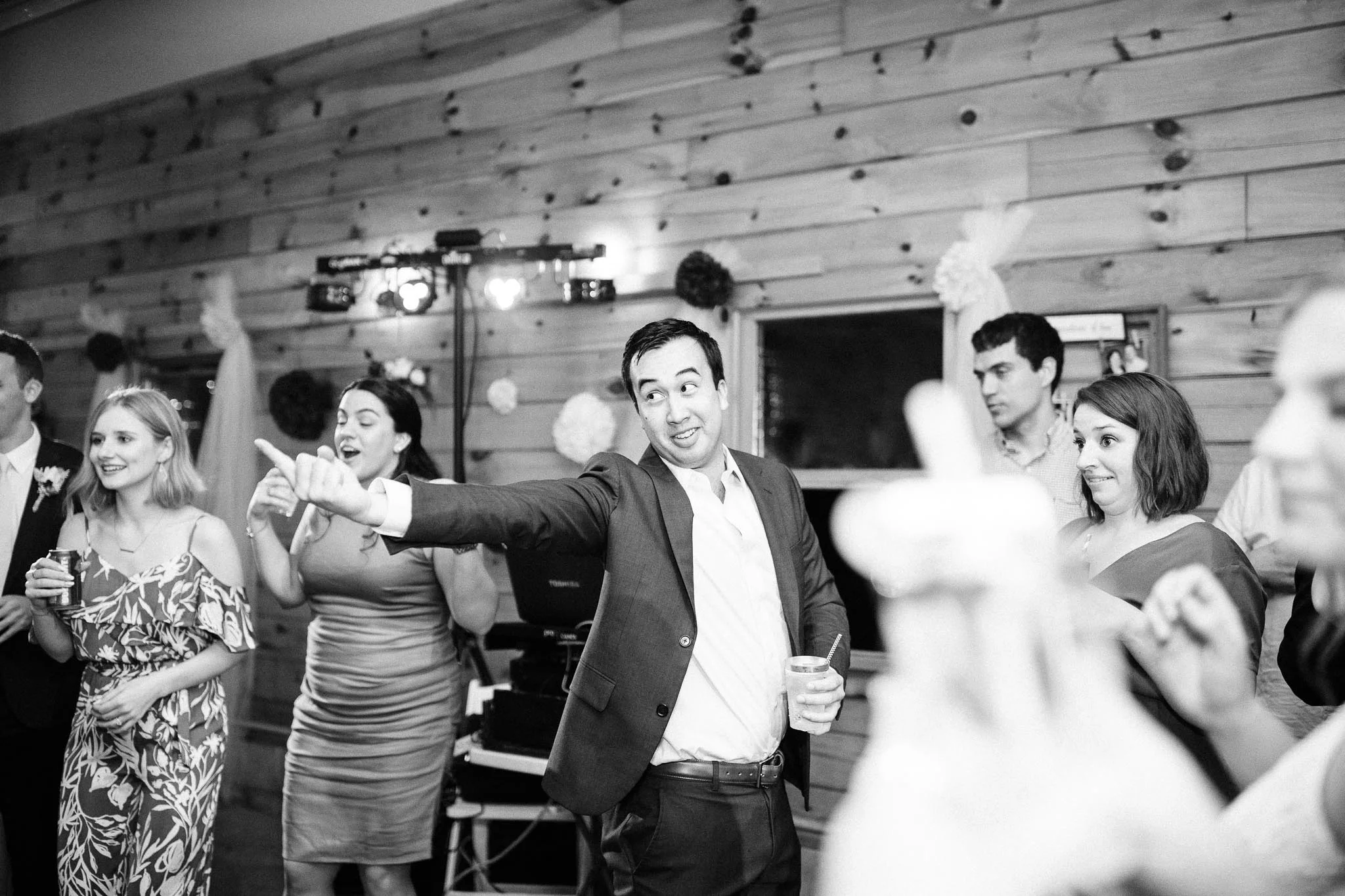 June-backyard-wedding-9481.jpg