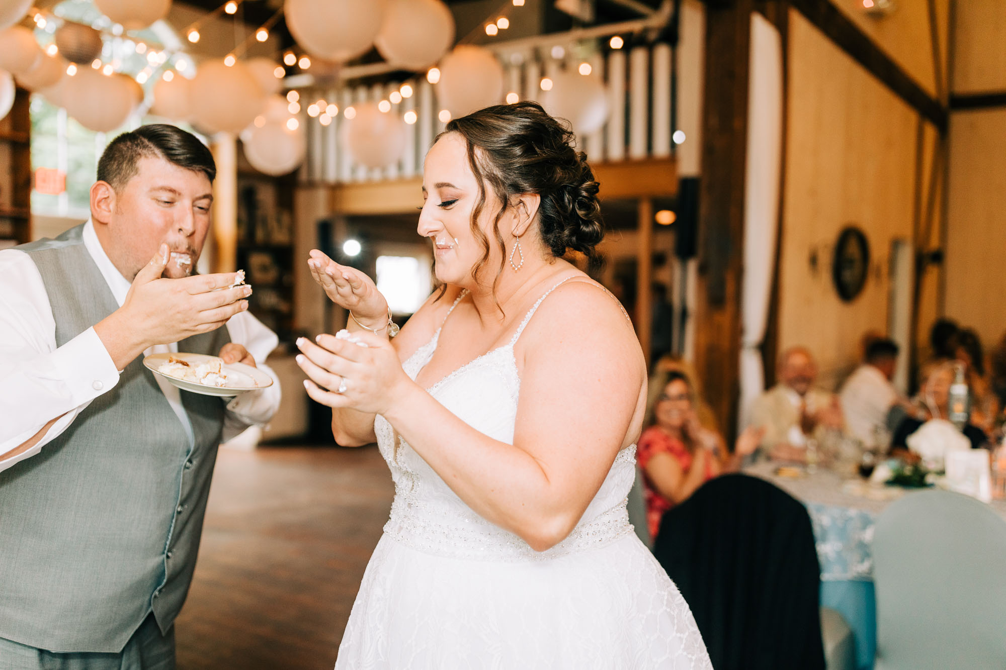 barn-at-boones-dam-wedding-1250.jpg