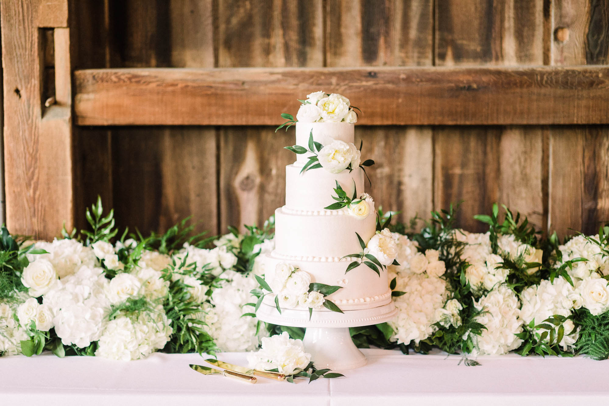 frosty-valley-danville-barn-wedding-6171.jpg