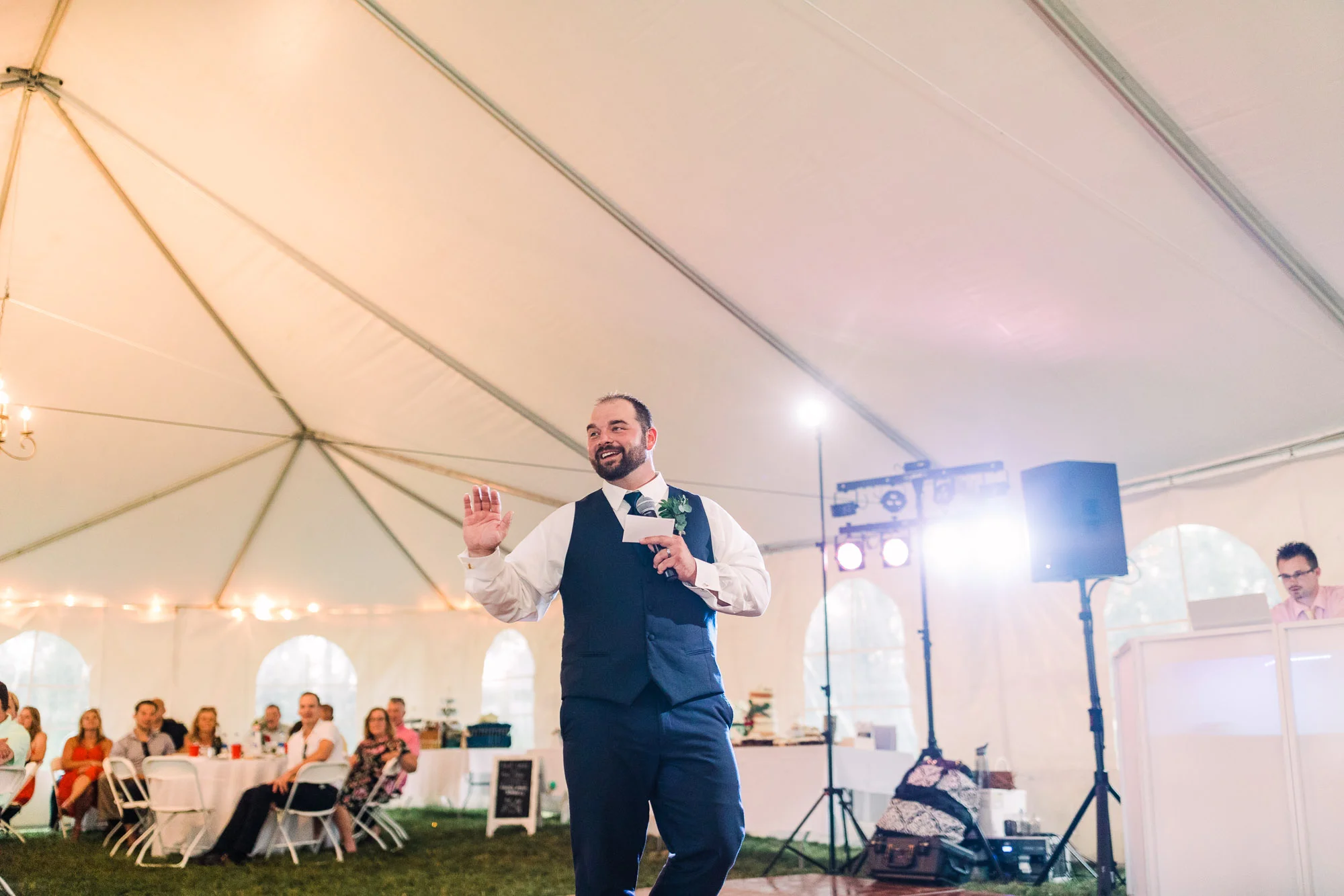 Muncy-backyard-farm-wedding-8147.jpg