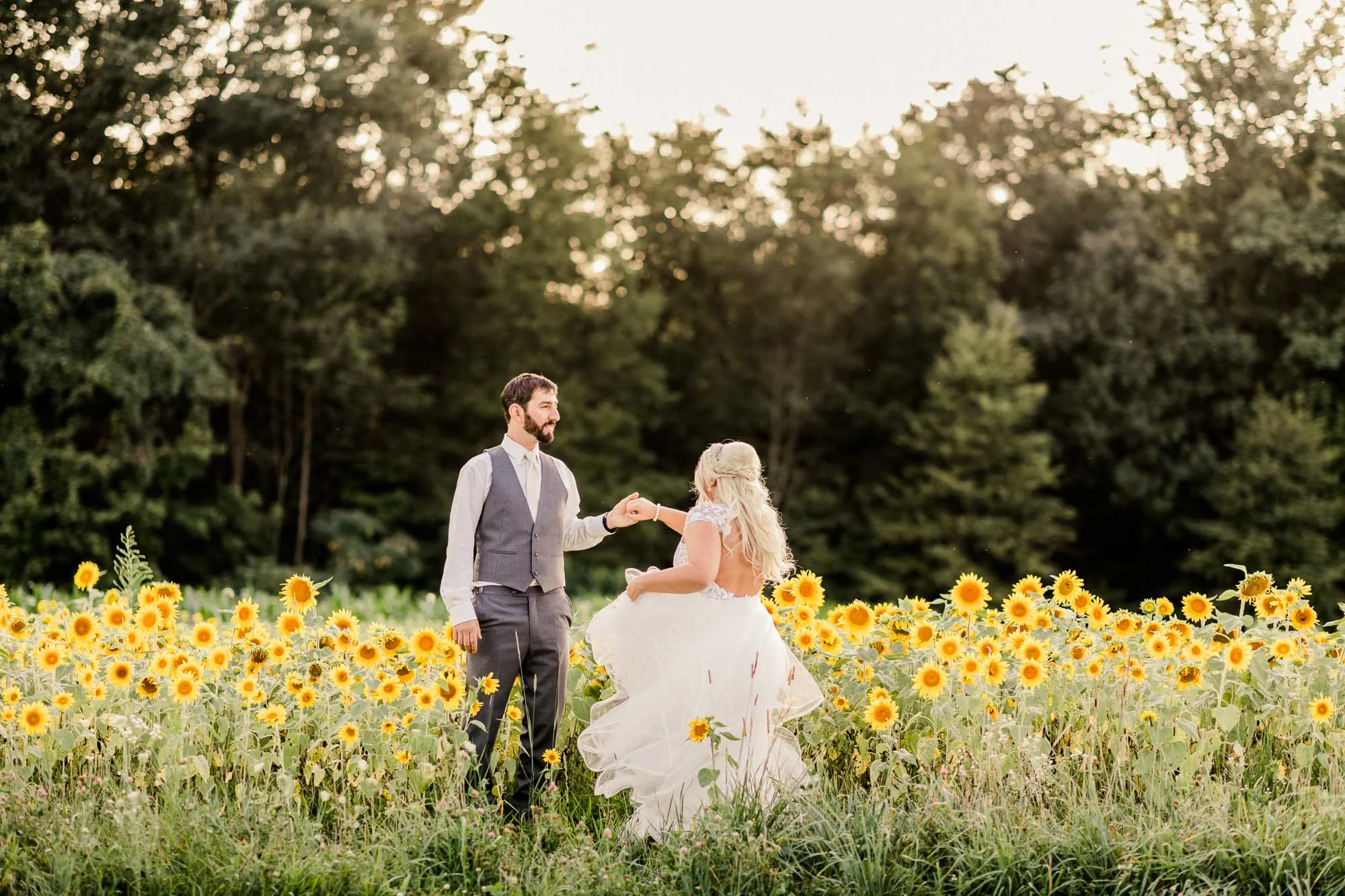 barn-at-glistening-pond-august-wedding-0940.jpg