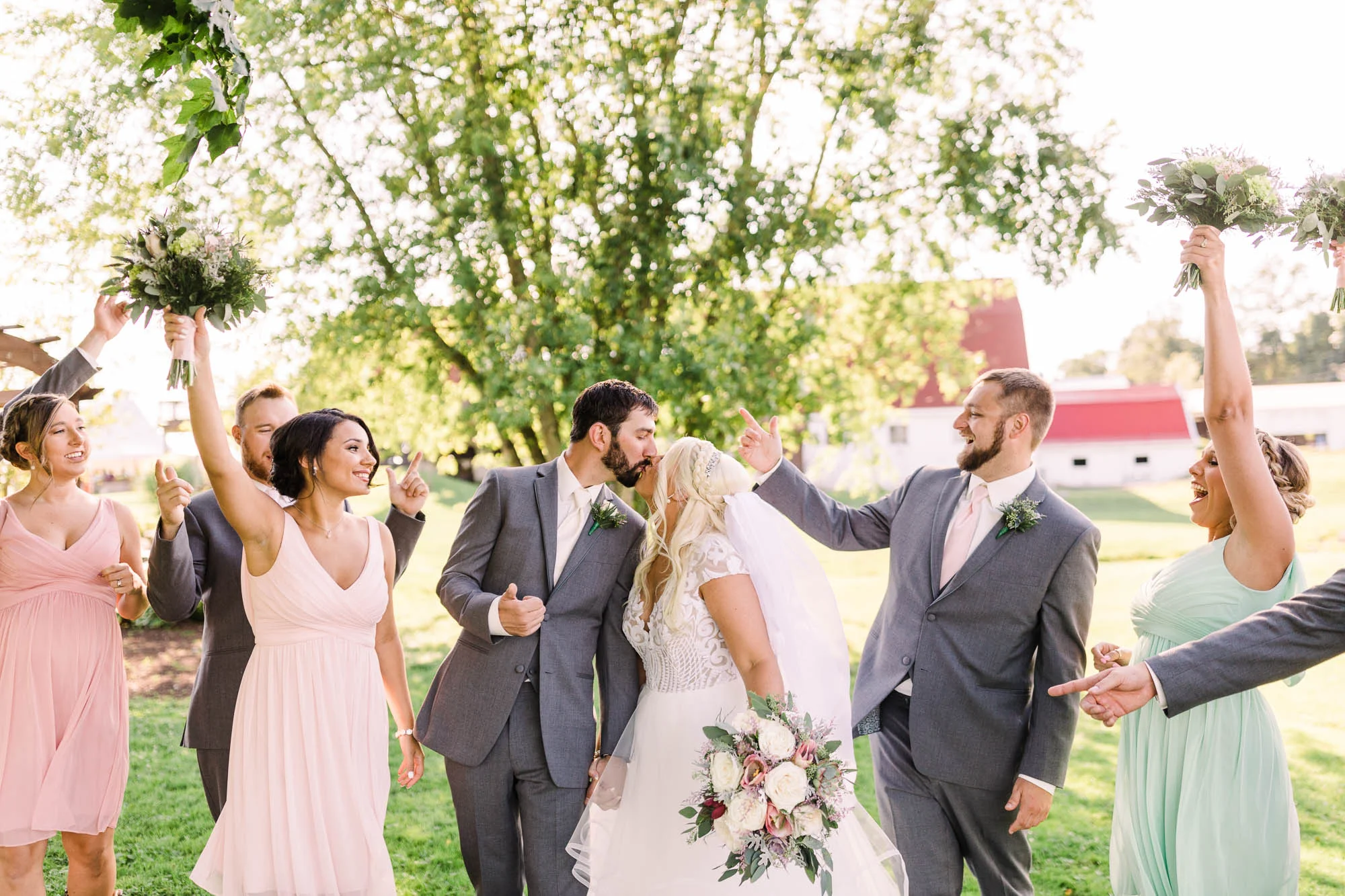 barn-at-glistening-pond-august-wedding-3485.jpg