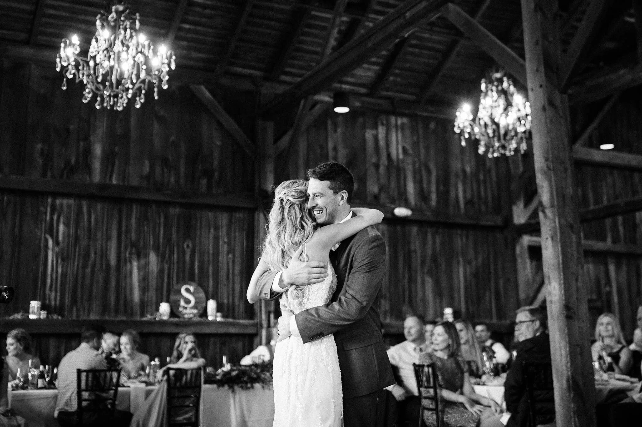 Frosty-Valley-September-Wedding-8110.jpg