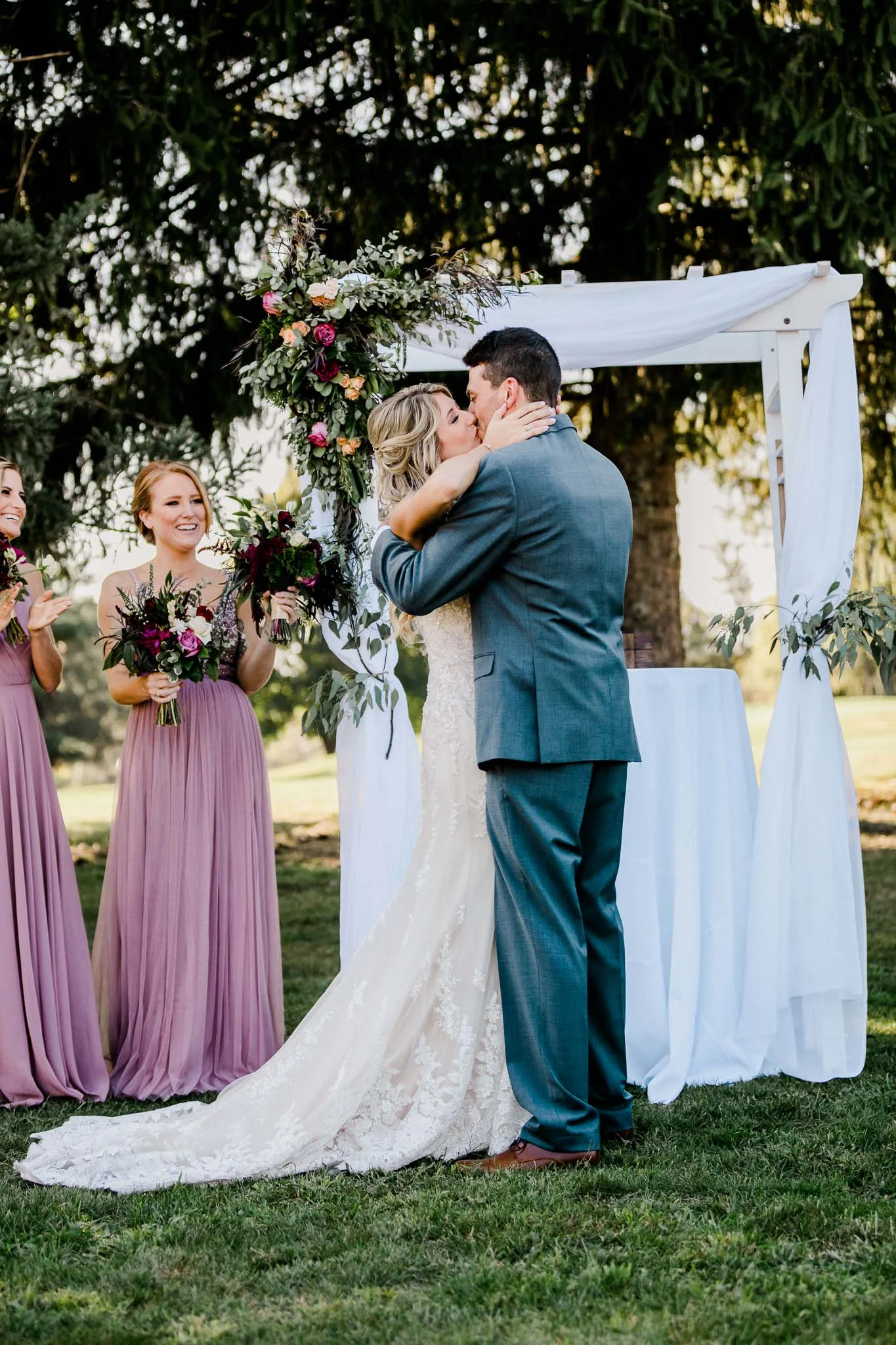 Frosty-Valley-September-Wedding-8115.jpg