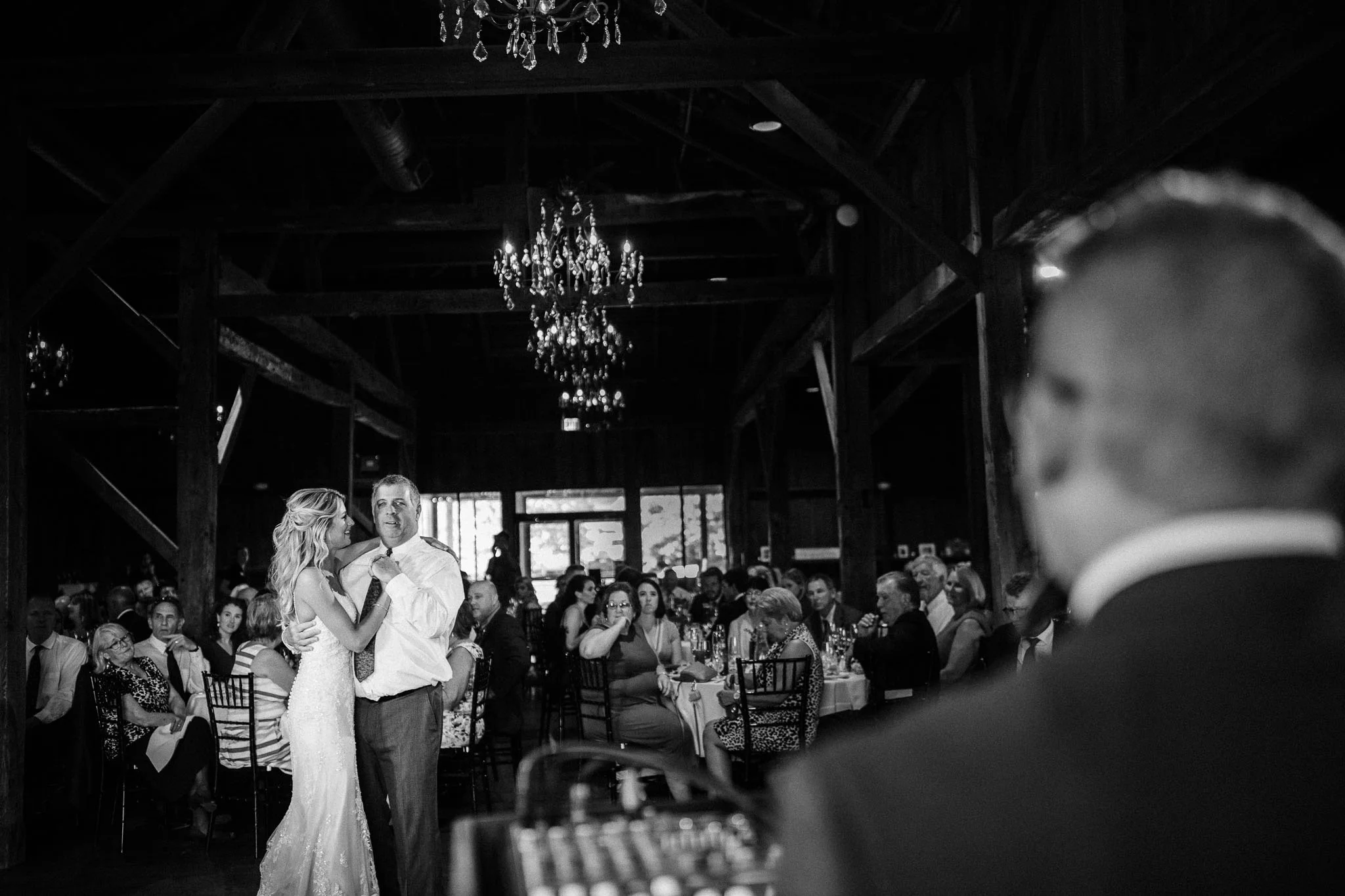 Frosty-Valley-September-Wedding-8136.jpg