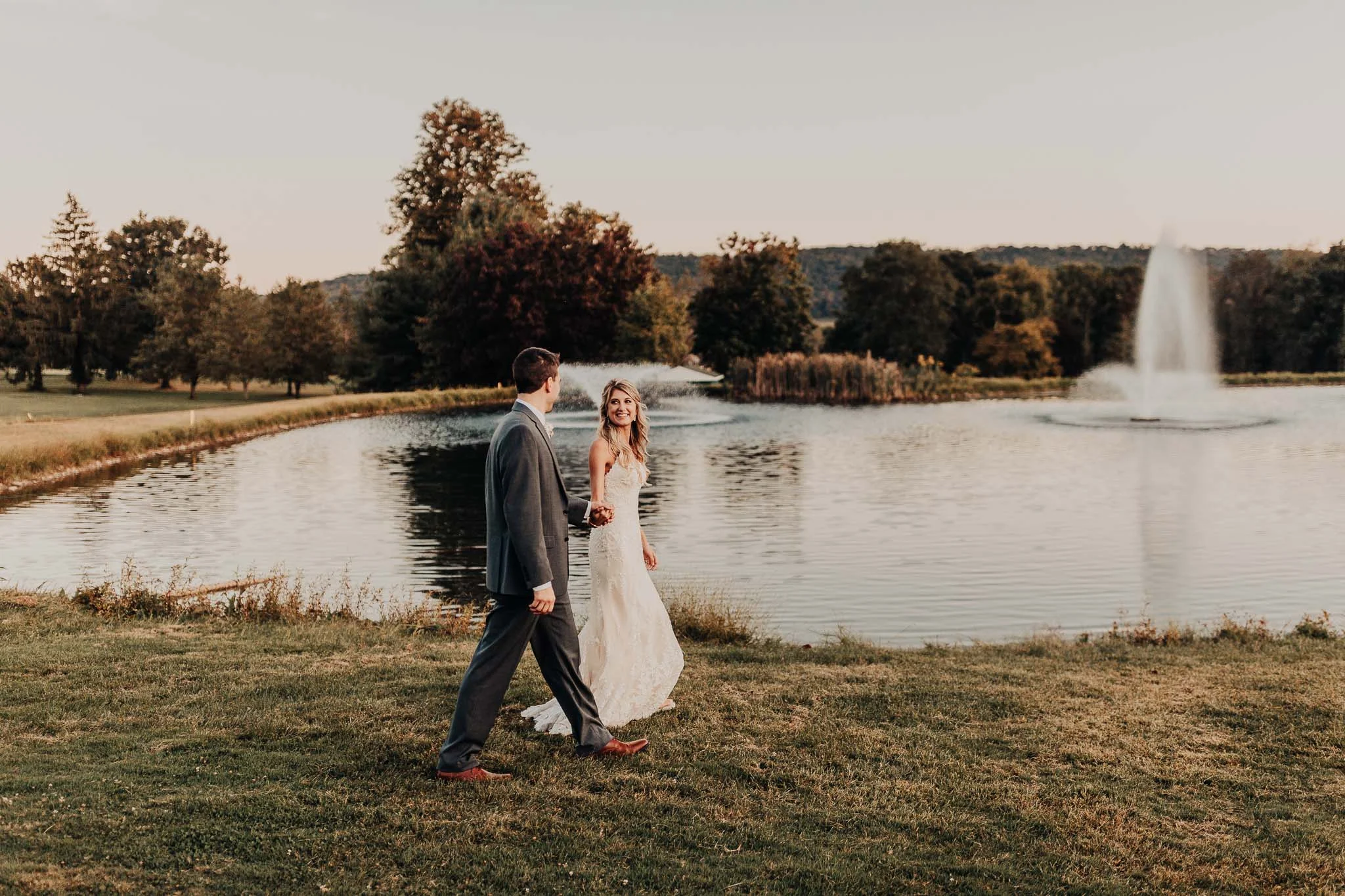 Frosty-Valley-September-Wedding-8252.jpg