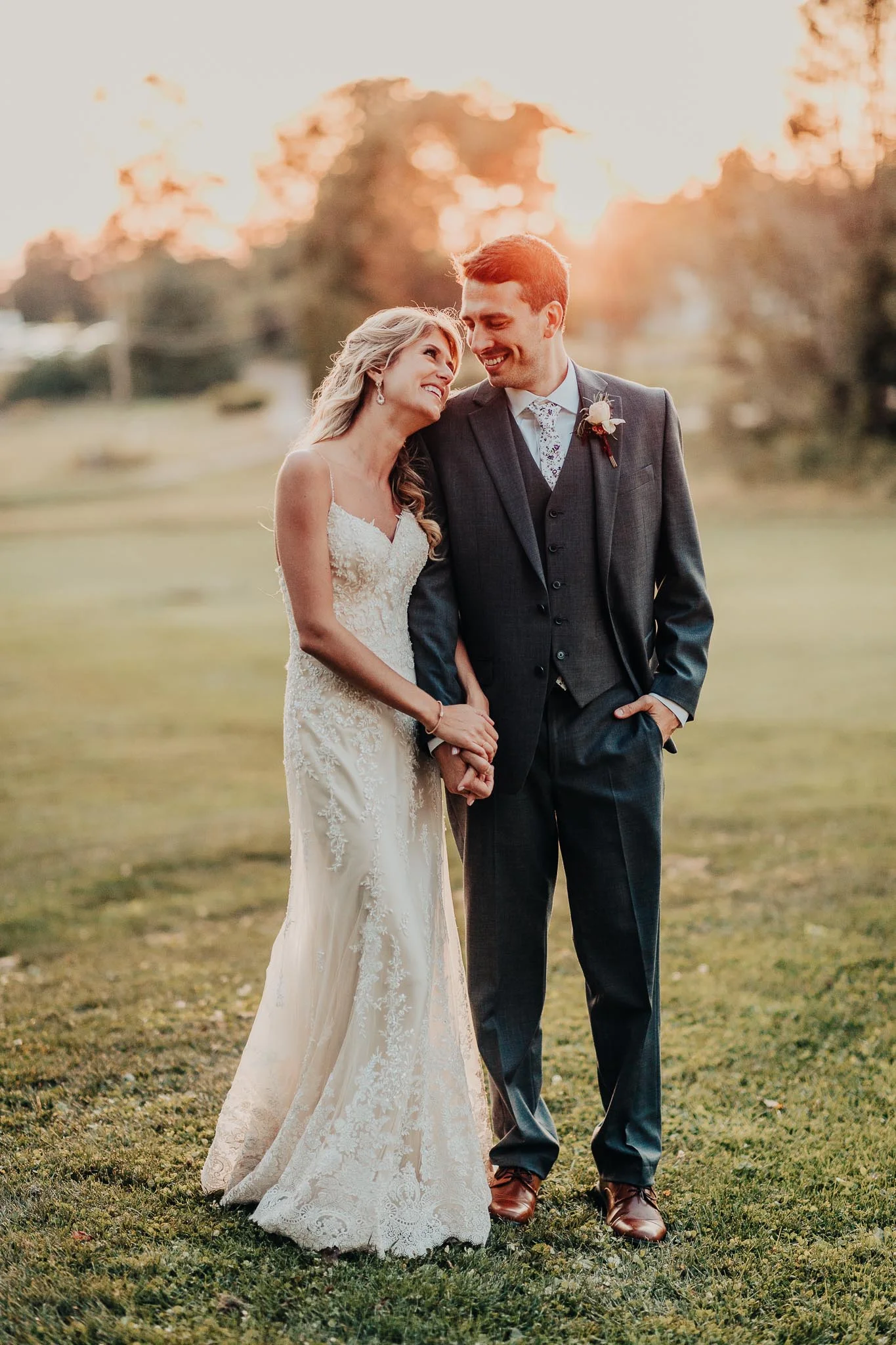 Frosty-Valley-September-Wedding-8439.jpg