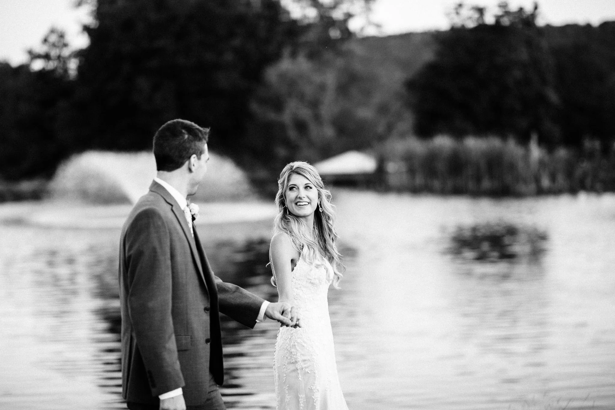 Frosty-Valley-September-Wedding-8450.jpg