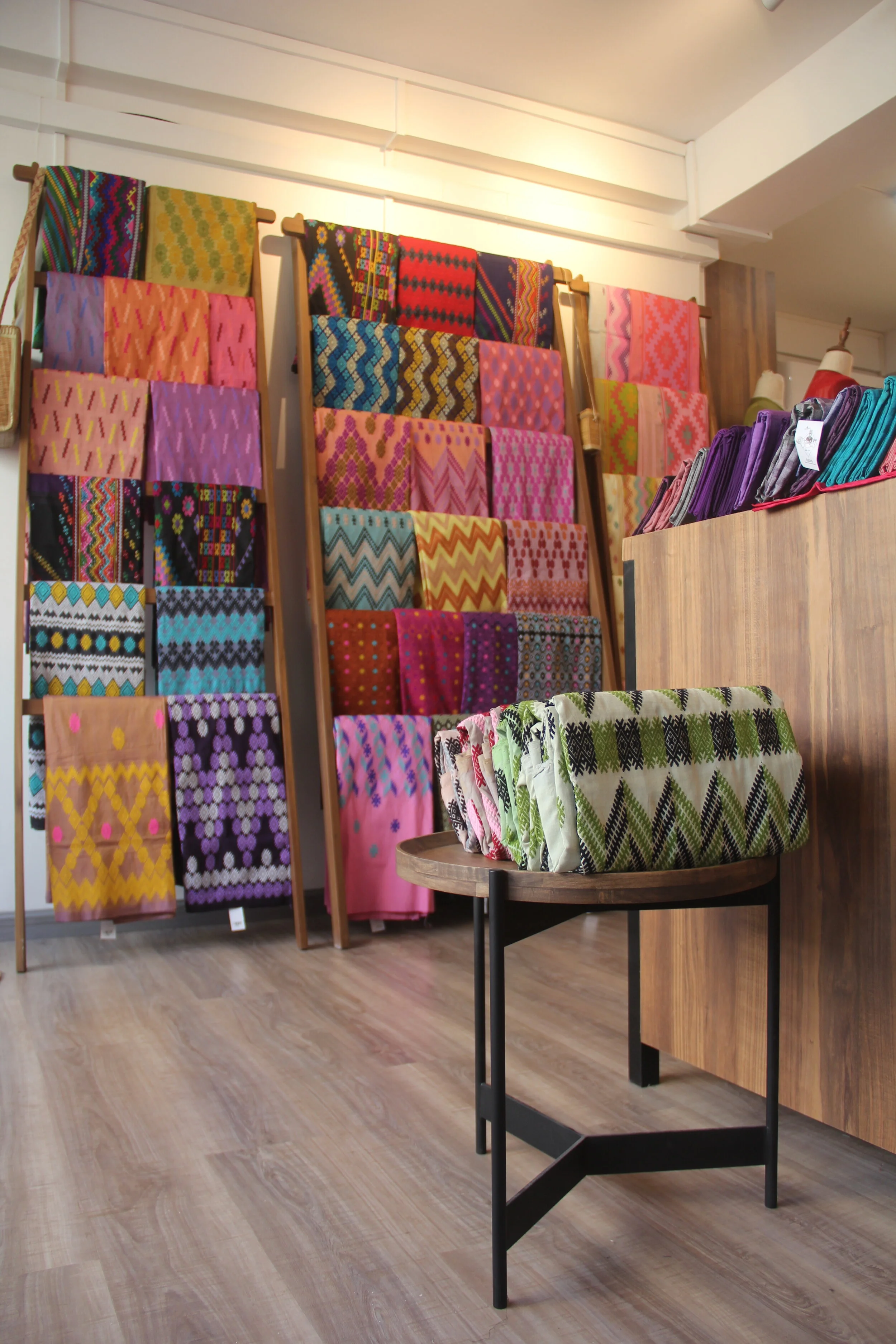 Thilawa Side Table_16'96 Concepts.JPG