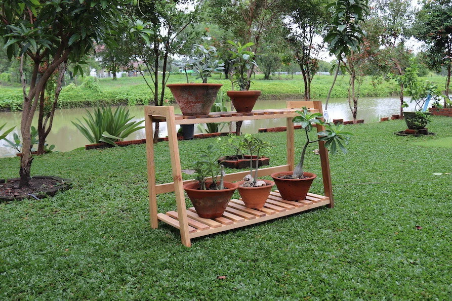 Ta Tahlyin Chate Plant Rack.JPG