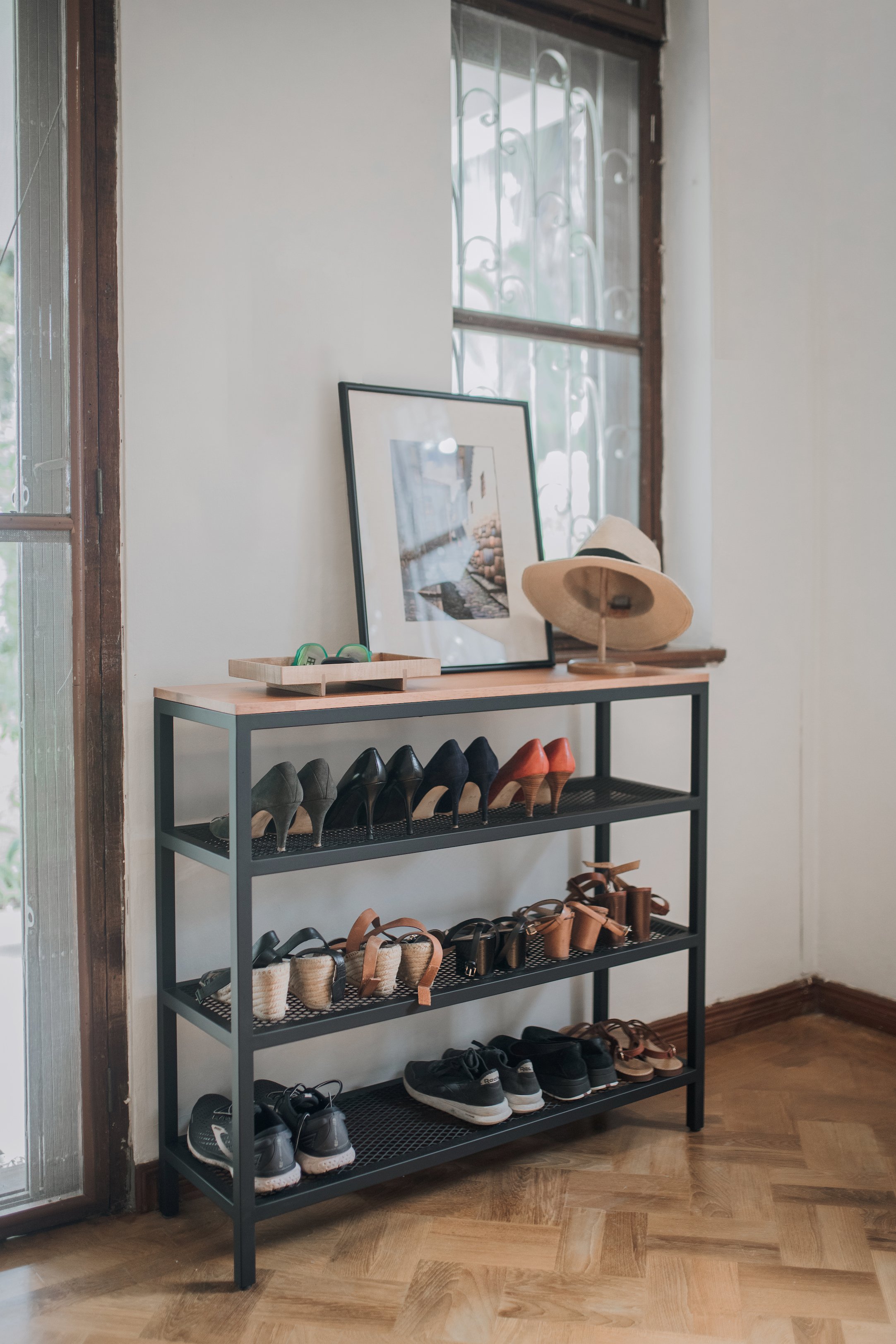 Thit Taw Shoe Rack_Close up_Sara's Home in Golden Valley_16'96 Concepts.jpg