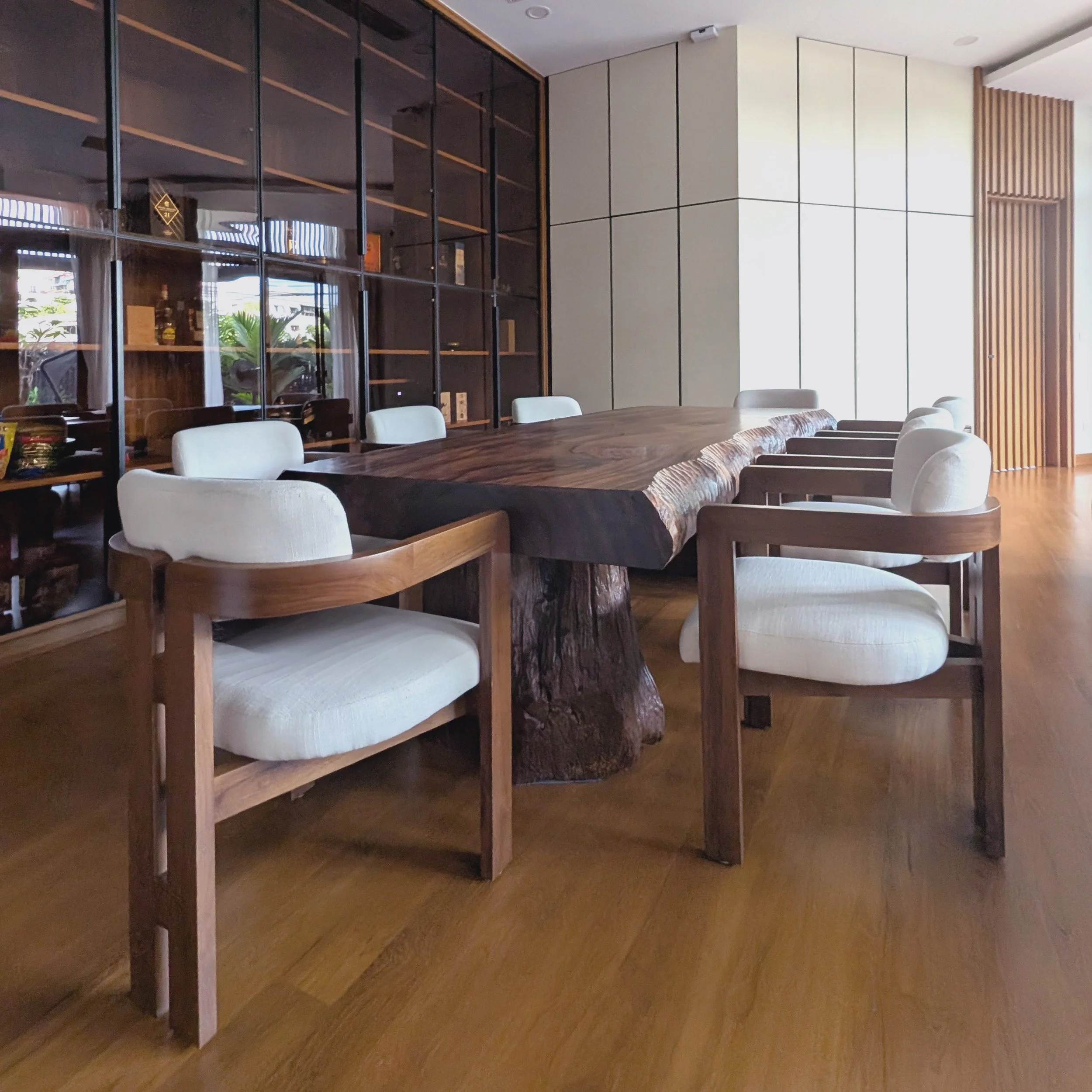 Concept4_Hpaimai Razi Chair_Tharbawa_Collection_16'96 Concepts_yangon furniture.jpg (Copy)