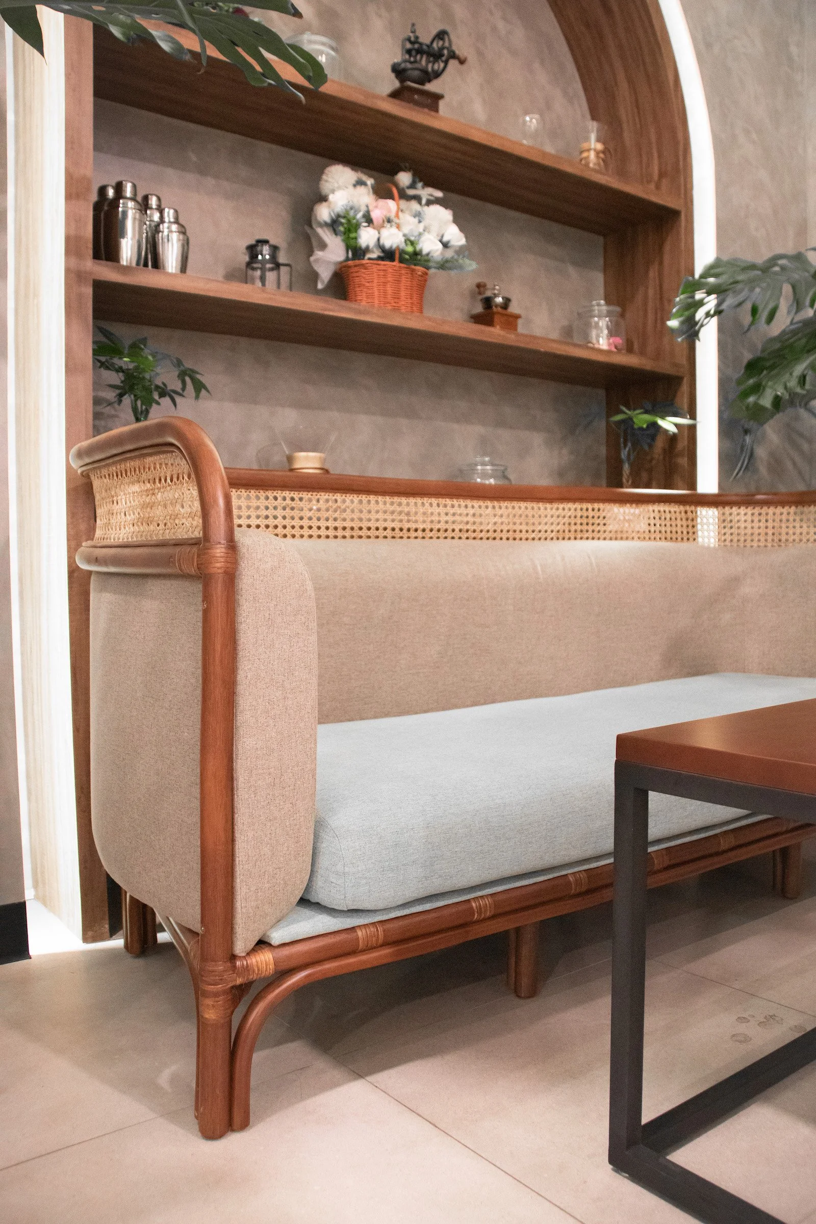 Narapati Sofa_Luxe Cafe_16'96 Concepts_yangon_furniture.jpg