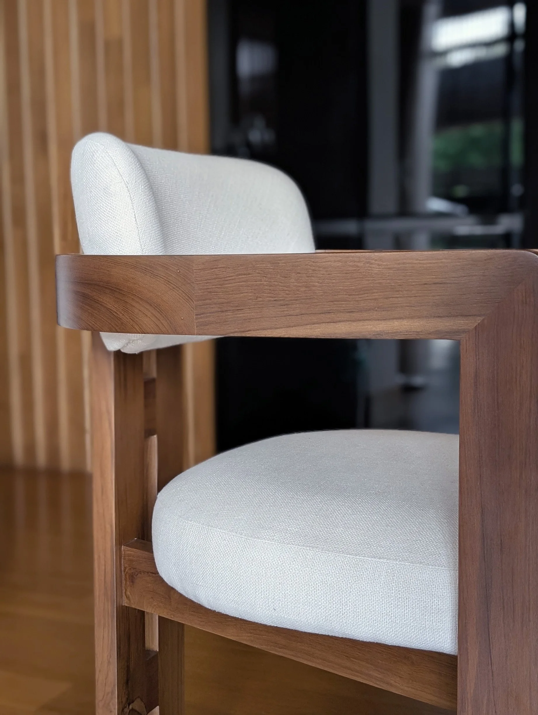 Concept6_Hpaimai Razi Chair_Tharbawa_Collection_16'96 Concepts_yangon furniture.jpg (Copy)