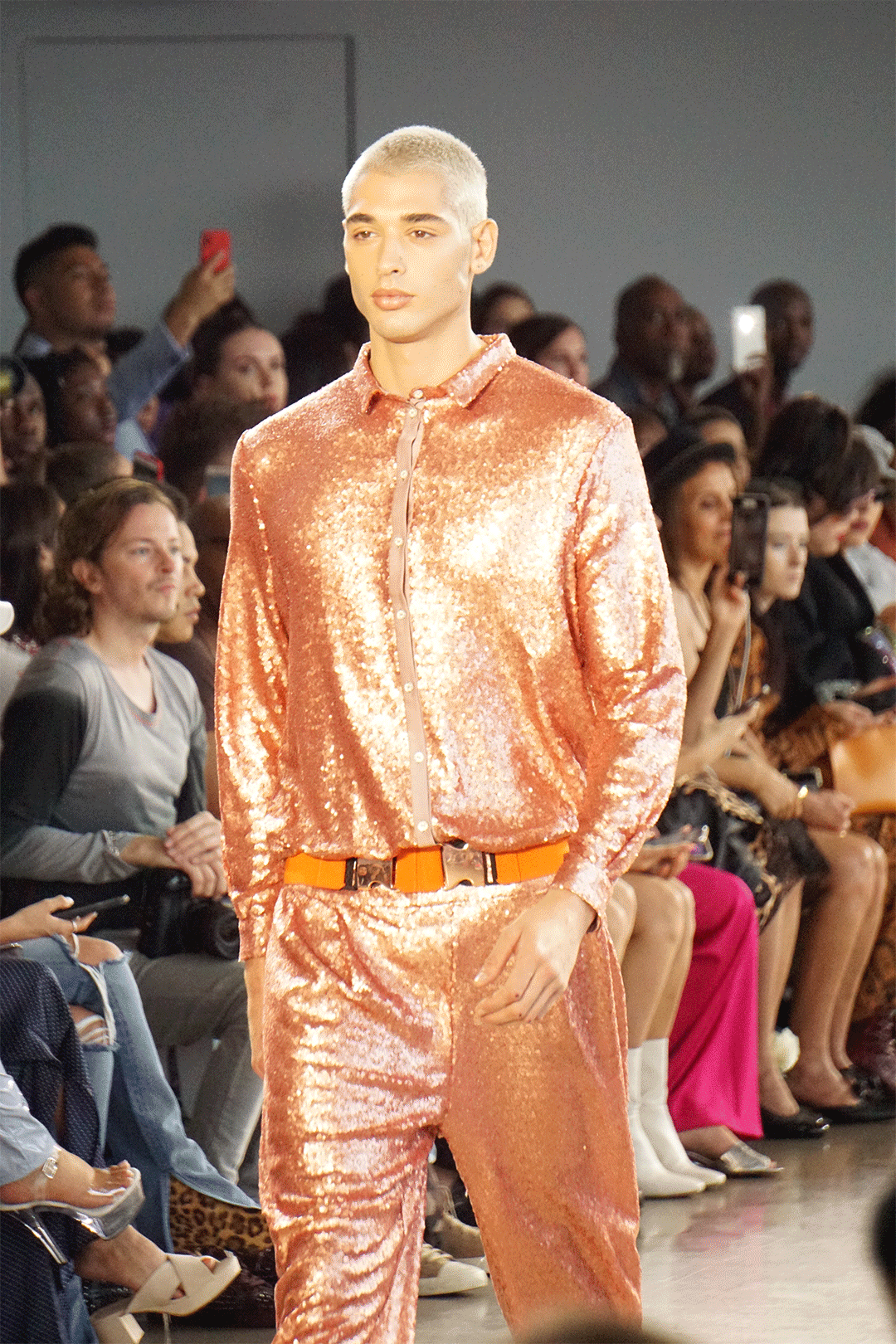 Marcel-Ostertag-SS19-10.gif