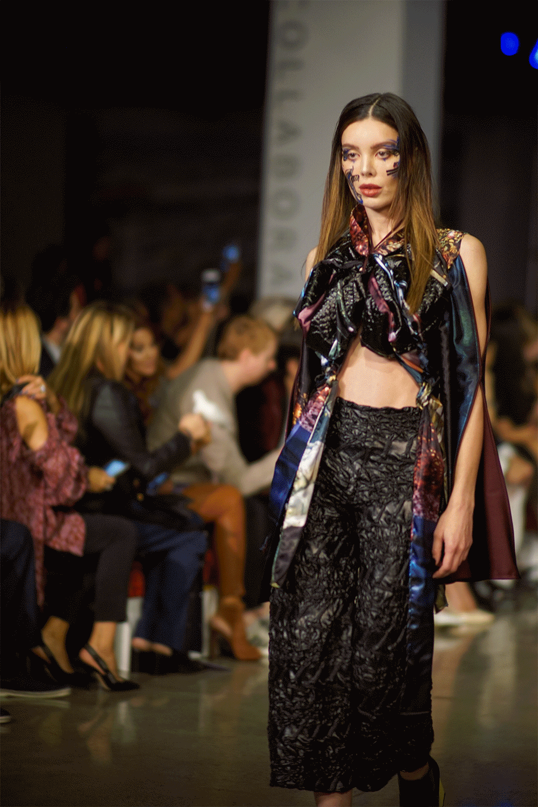 lafw7.gif