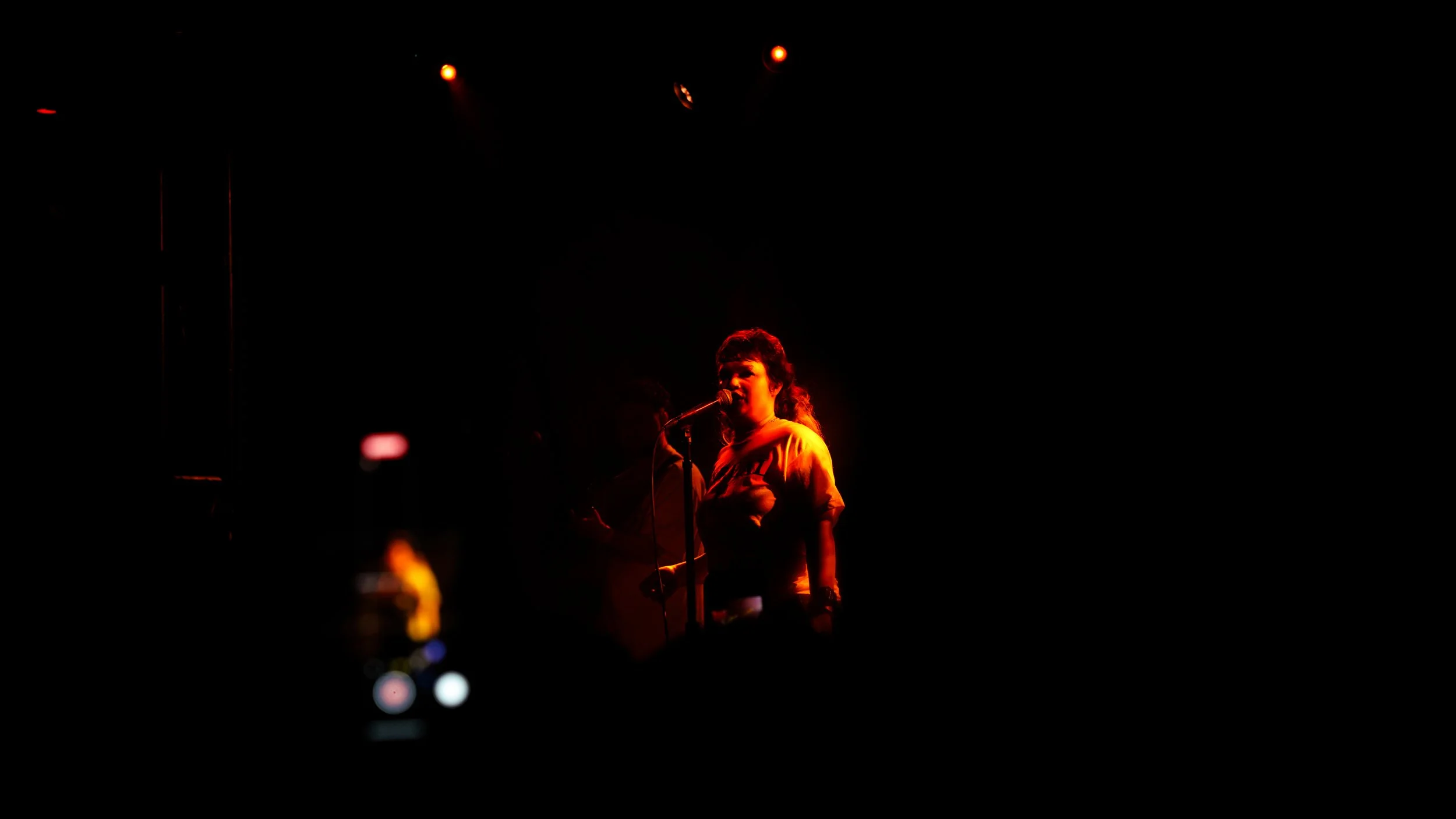 Lola Young at the Echoplex by Asha Mone-08.jpg