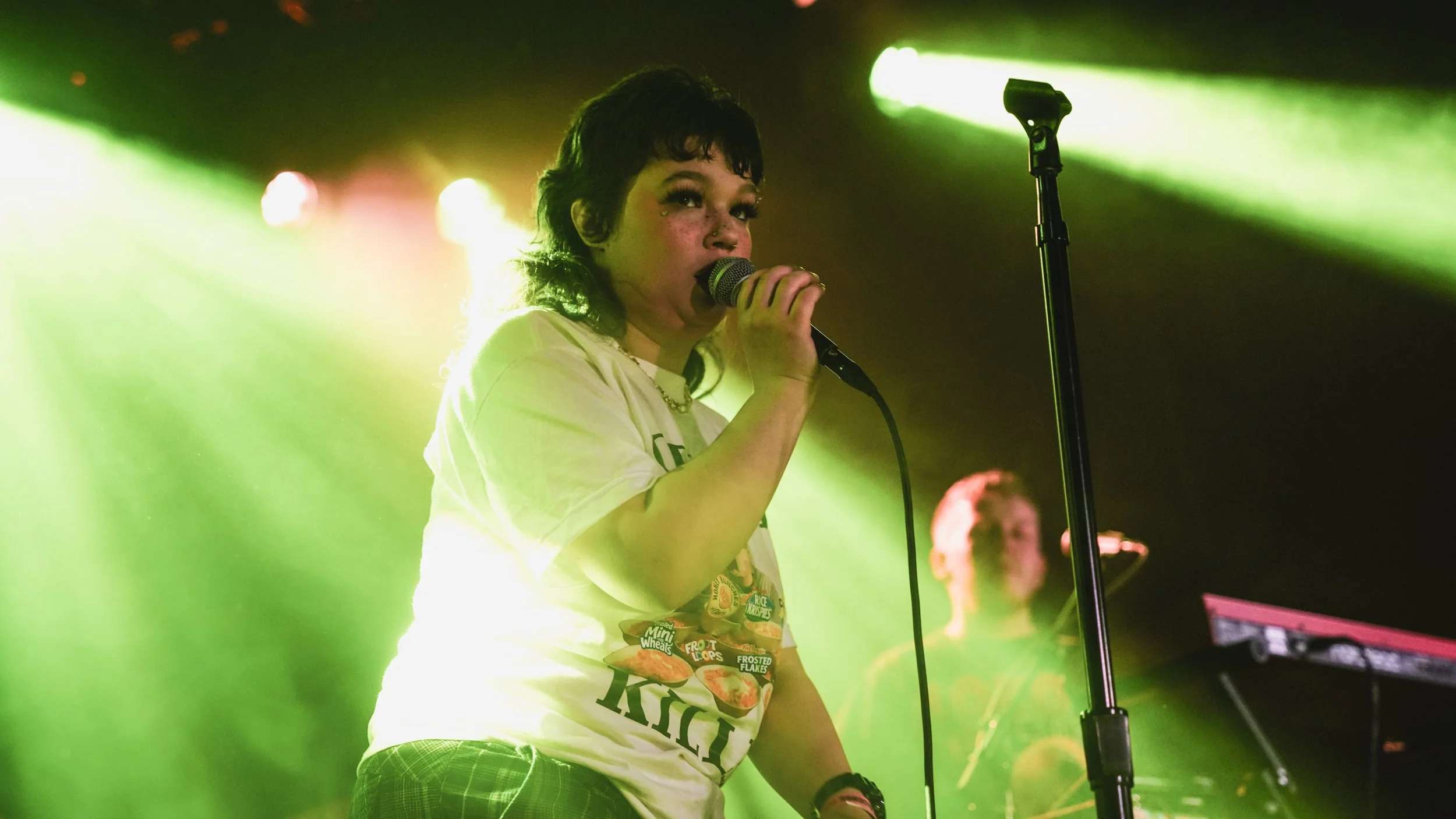 Lola Young at the Echoplex by Asha Mone-16.jpg