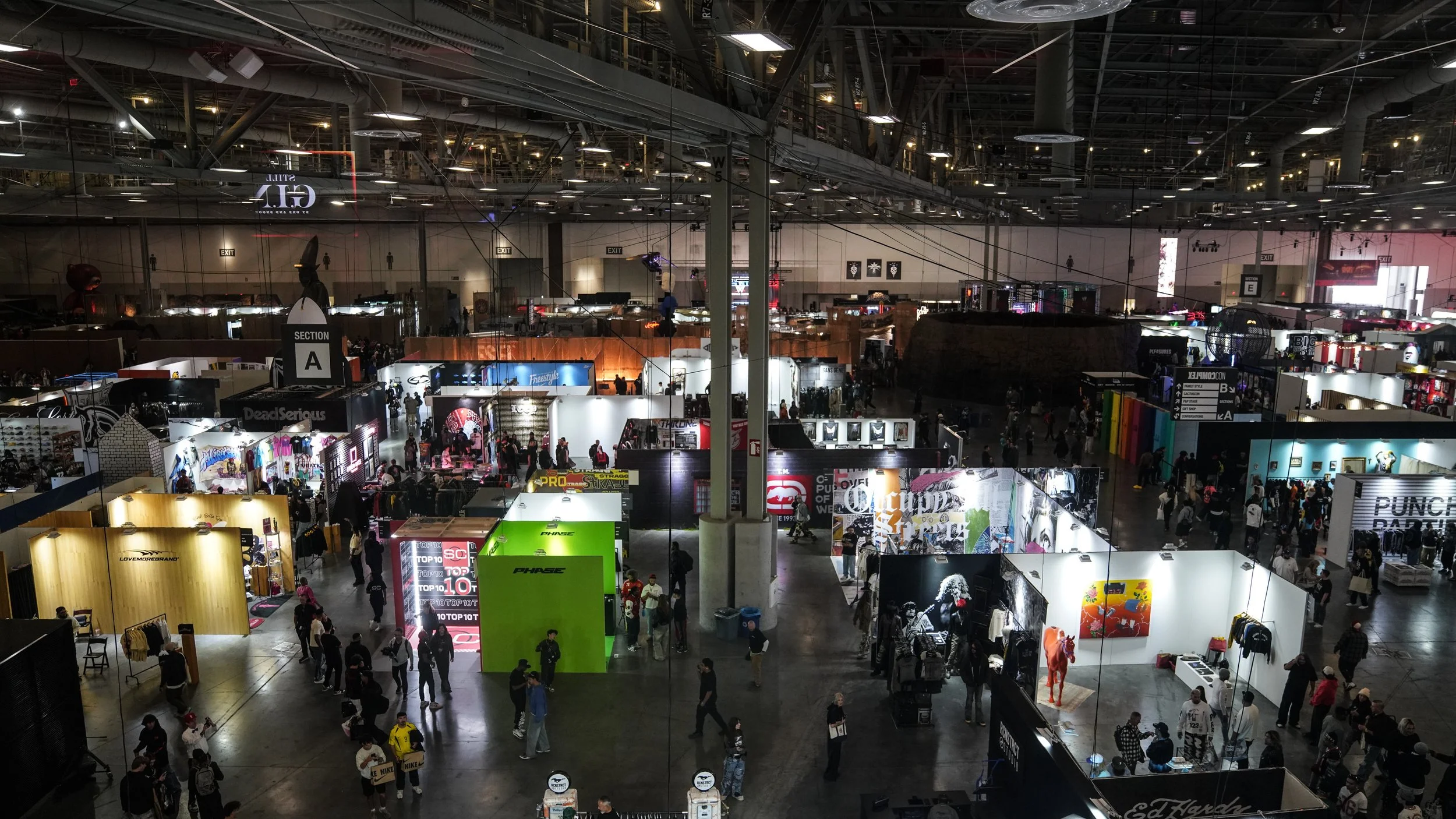 From Vegas with T-shirts | Complex Con 2024