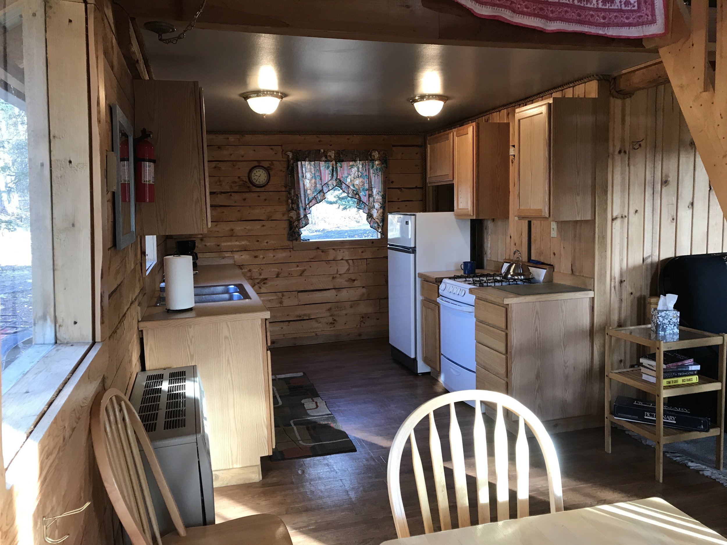  Bluff Cabin kitchen 