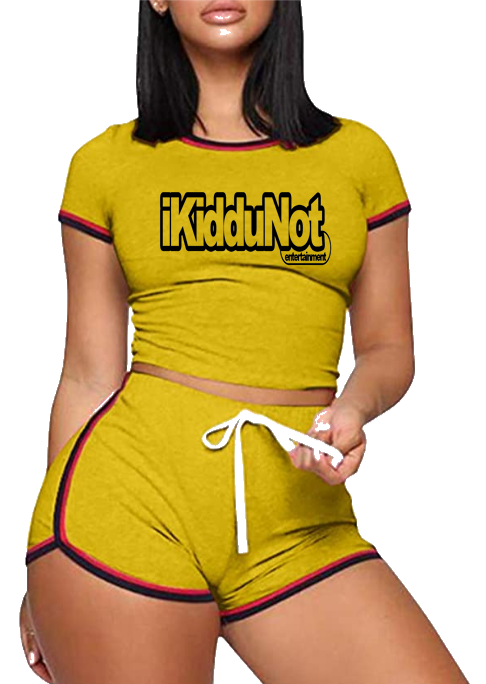 Yellow short set Black.png