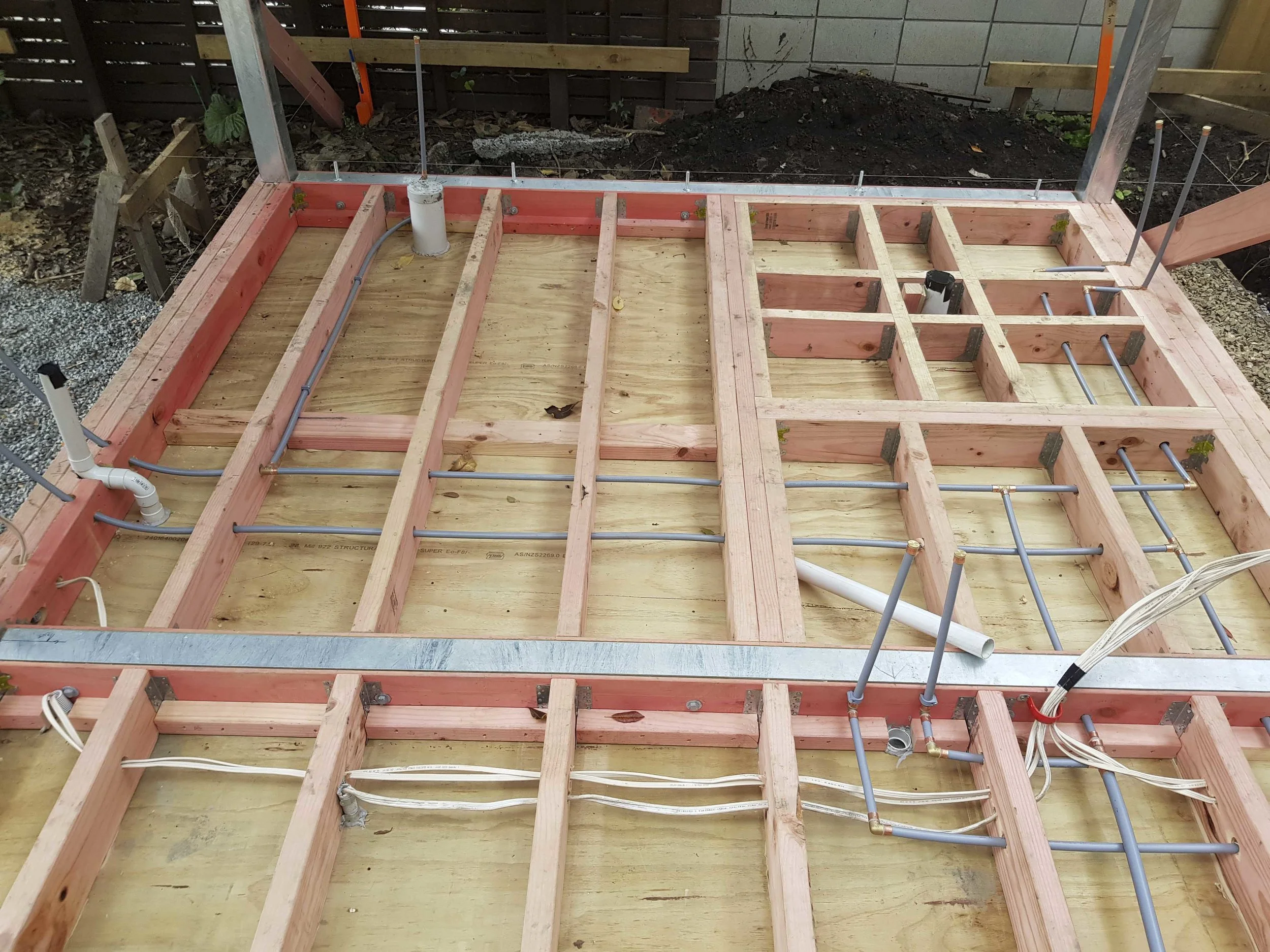 TinyHome_build-143519.jpg