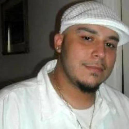 30-Lino Diaz_000.png