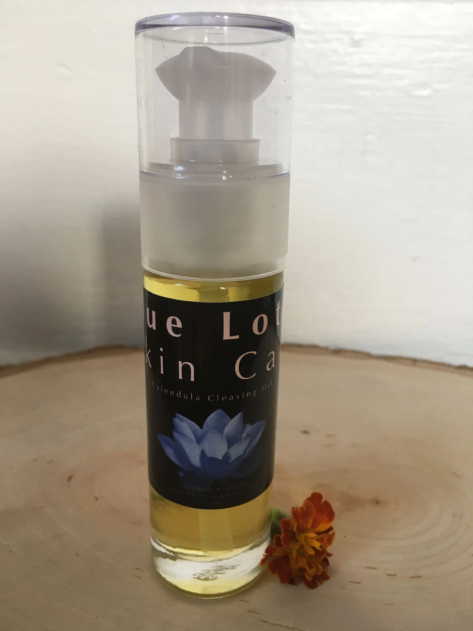 Calendula Cleansing oil with marigold .jpg