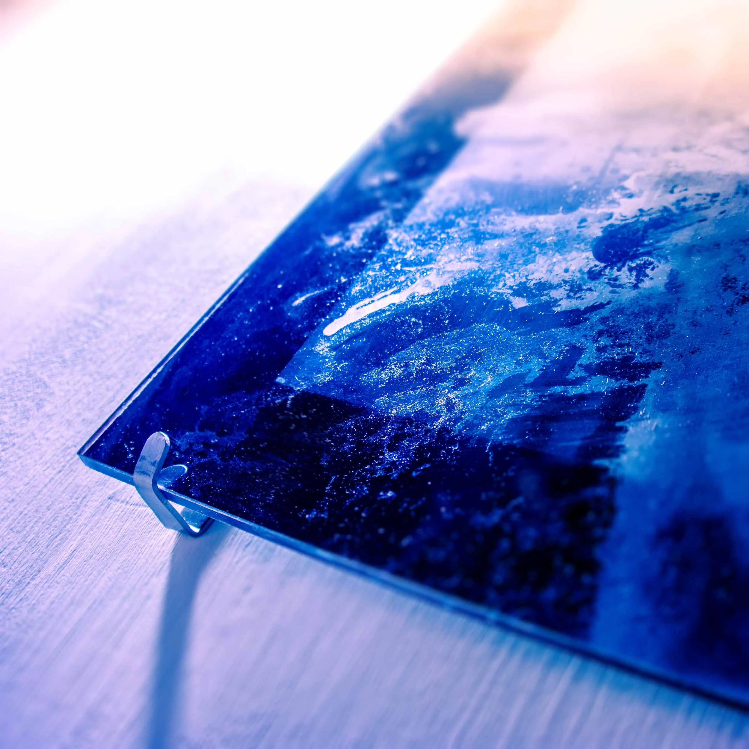 abstract-portrait-painter-on-glass.jpg