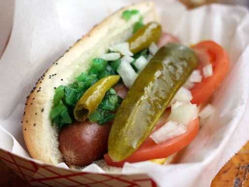 20130221-241594-standing-room-only-haute-and-the-dog-chicago-dog-2.jpg