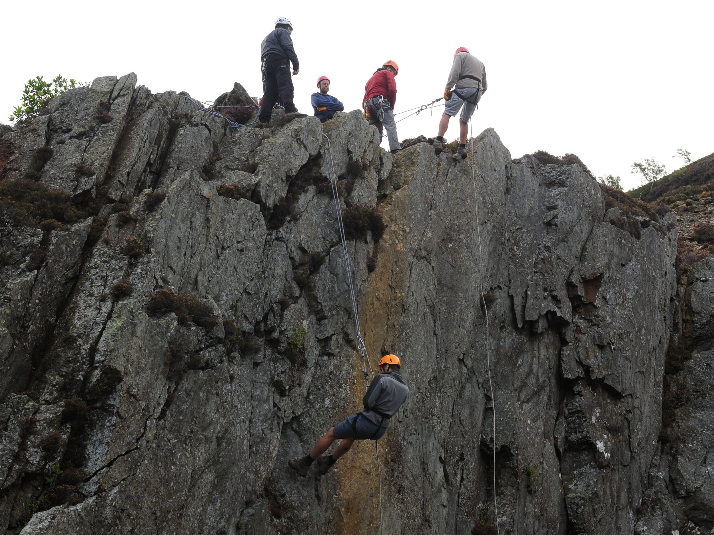 JLR_CHALL_2013_101 abseil.jpg